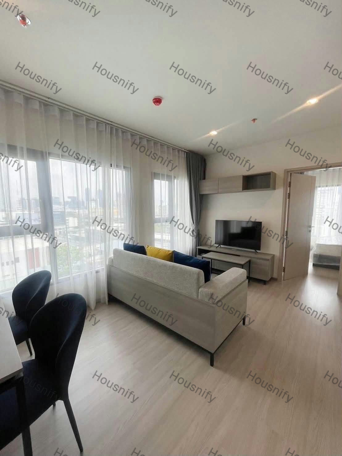 The Base Phetchaburi–Thonglor | Large 40.44 SQ.M | Fully Furnished | Free Shuttle to BTS & MRT | 24,000 THB - Thumbnail 10