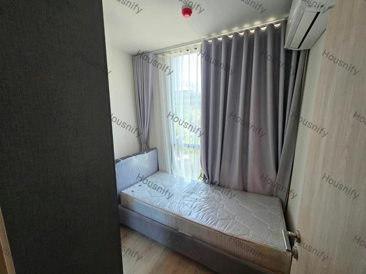 NUE District R9 for Rent | 2 Bedrooms | Low Floor | Next to MRT Rama 9 | THB 25,000/Month - Thumbnail 2