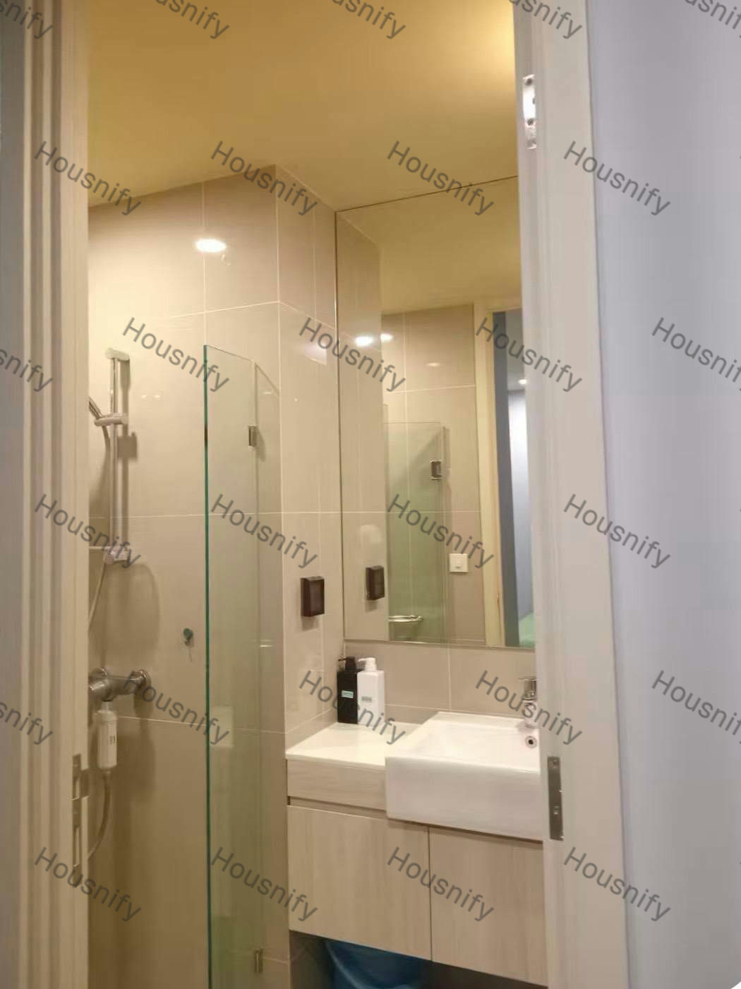Noble Recole Sukhumvit 19 | 1BR 35 SQ.M. | 14th Floor | Rent 30K - Thumbnail 2