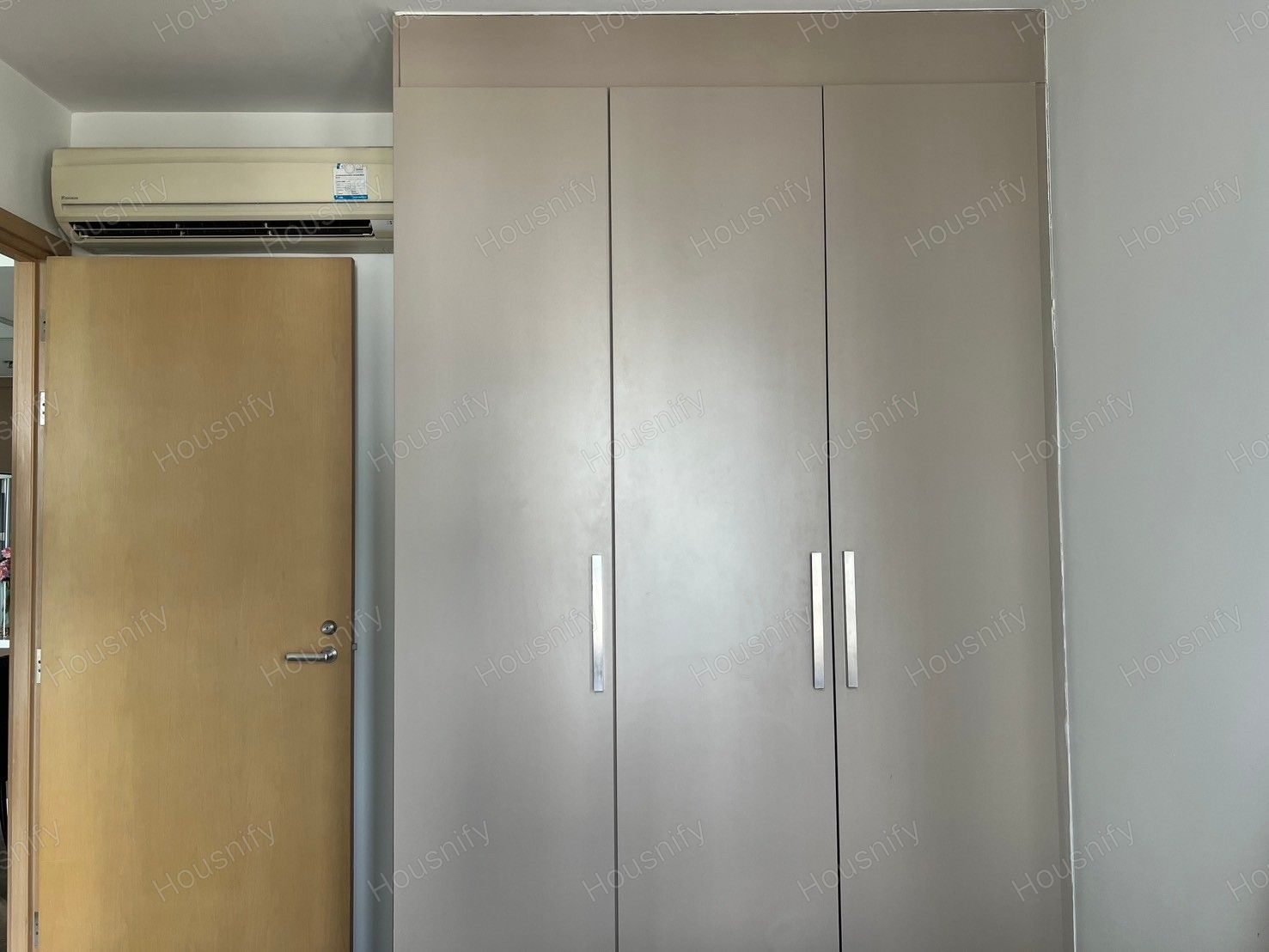 iri at Sukhumvit 38 | 2 Bedrooms | 2 Bathrooms | 73.81 SQ.M. | Luxury Condo | Fully Furnished - Thumbnail 10