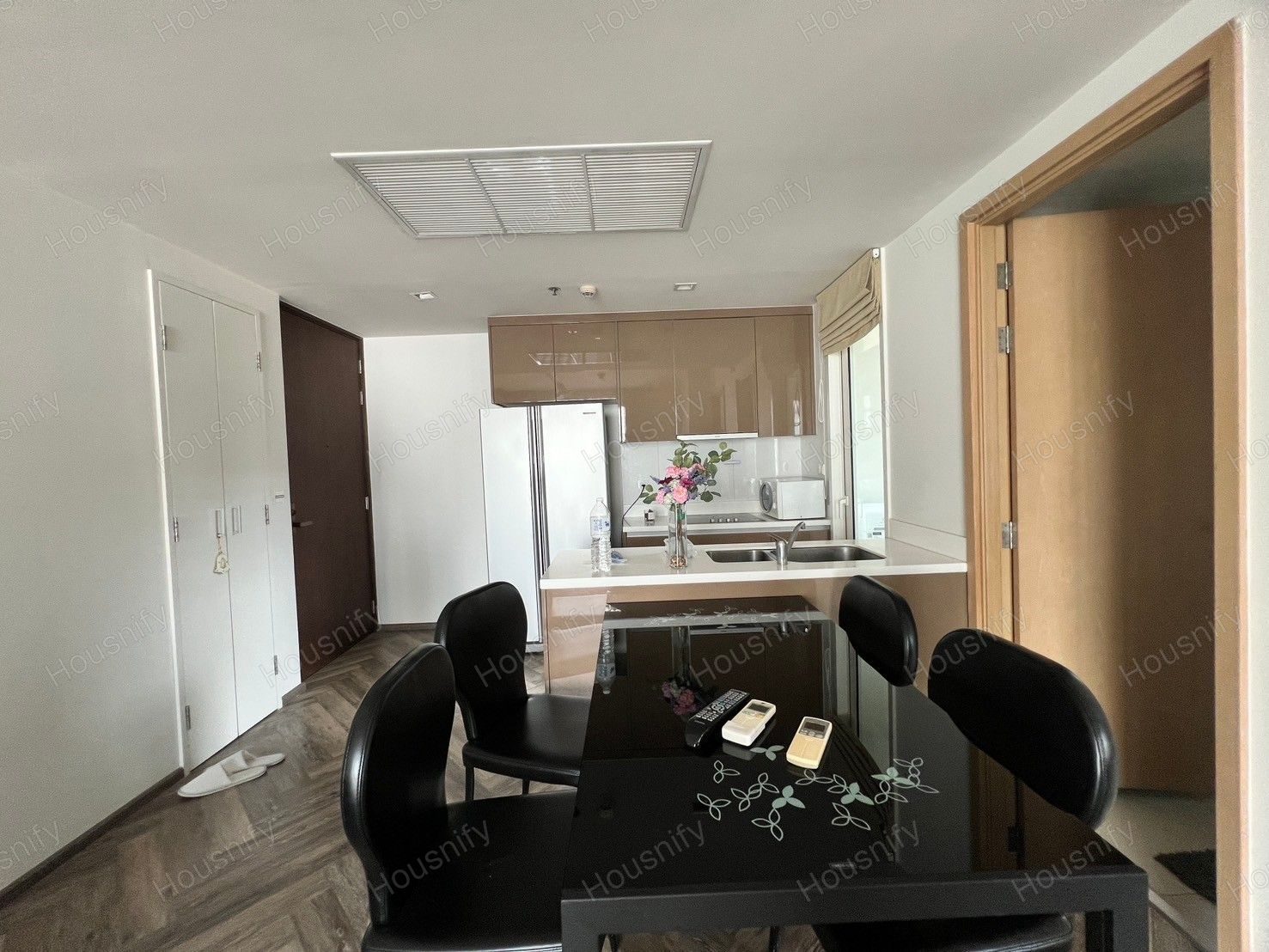 iri at Sukhumvit 38 | 2 Bedrooms | 2 Bathrooms | 73.81 SQ.M. | Luxury Condo | Fully Furnished - Thumbnail 22