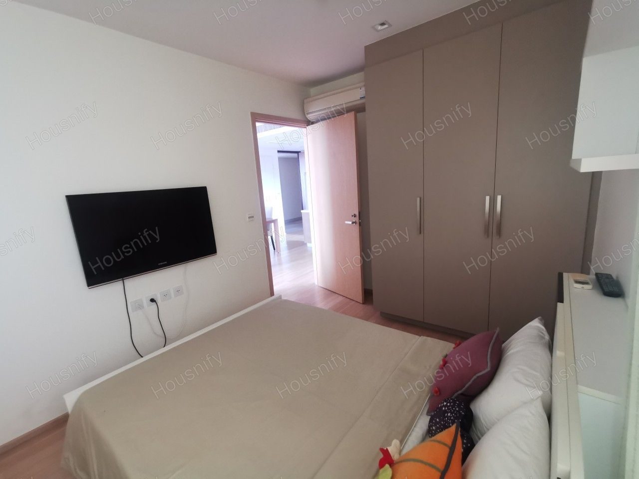 Siri at Sukhumvit 38 | 2 Bedrooms | 2 Bathrooms | 74.39 SQ.M. | Premium Residence | Fully Furnished - Thumbnail 6