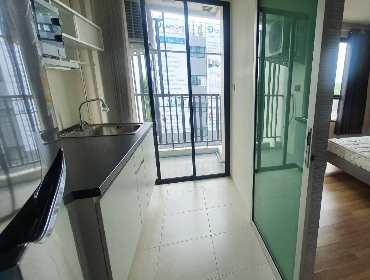 Condo 1bed 1bath - Thumbnail 3