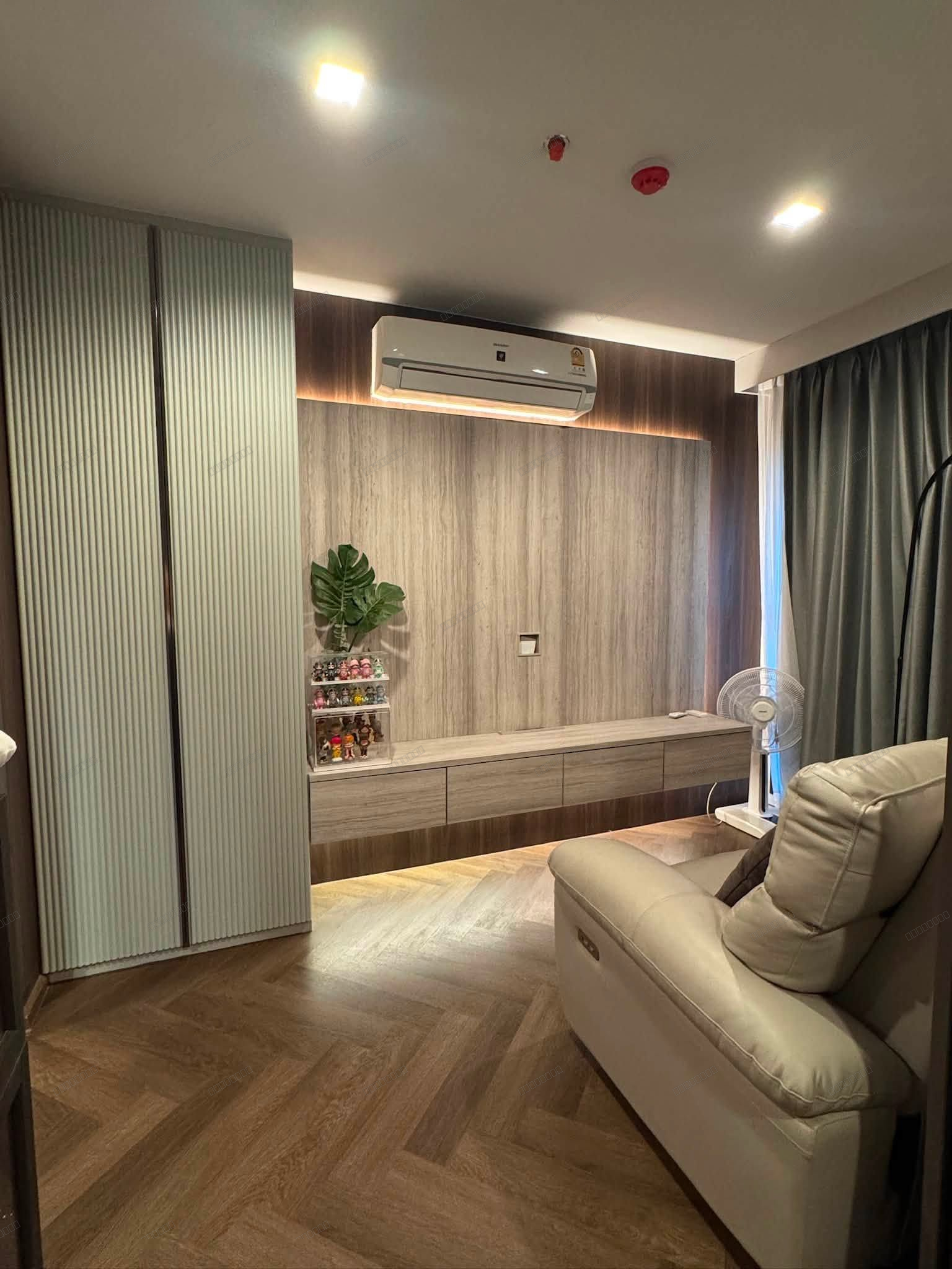 Life Sathorn Sierra | High Floor | 1 Bed | Premium Built-in | Best Value | Only THB 3.8M - Thumbnail 7