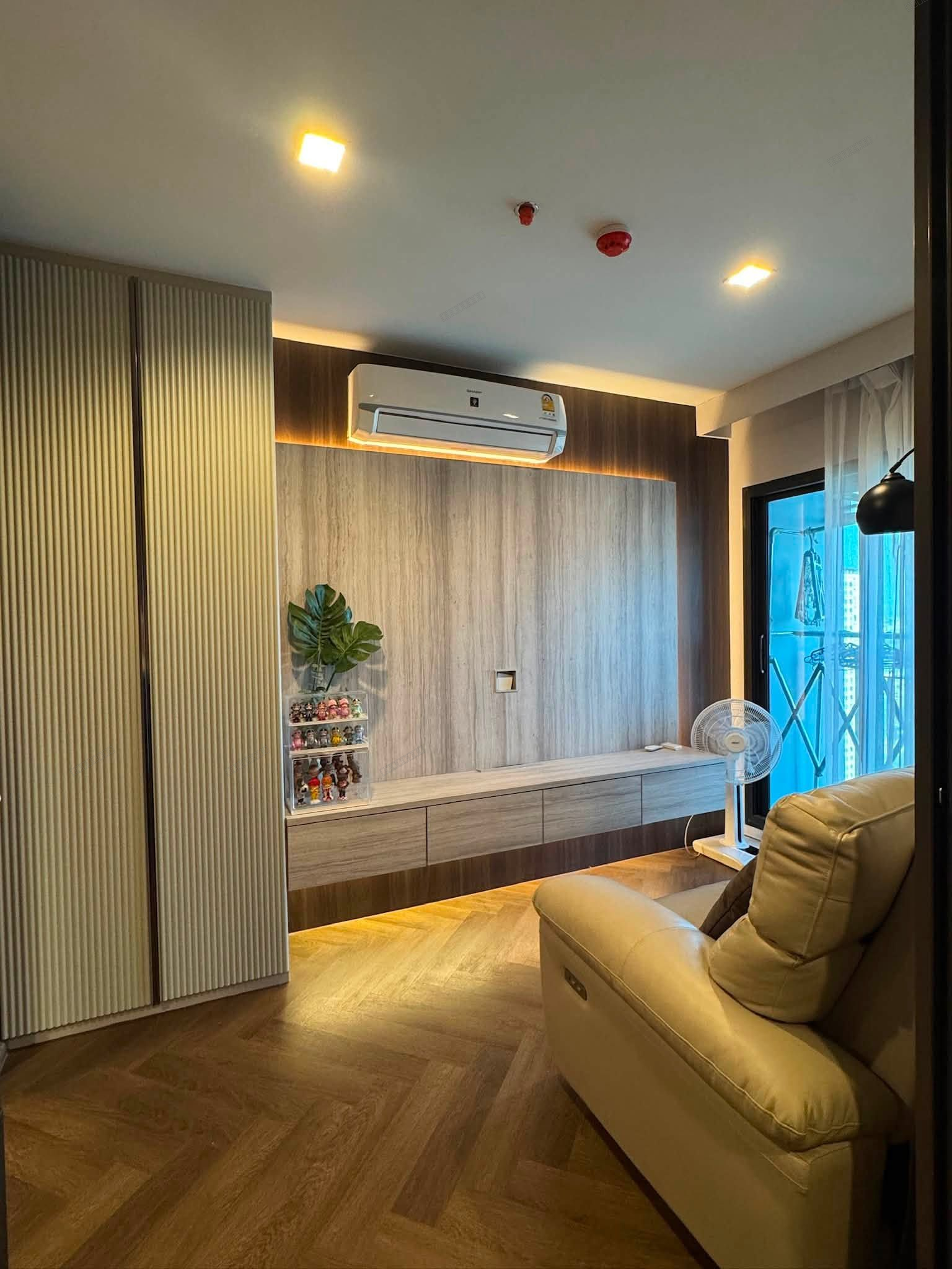 Life Sathorn Sierra | High Floor | 1 Bed | Premium Built-in | Best Value | Only THB 3.8M - Thumbnail 10