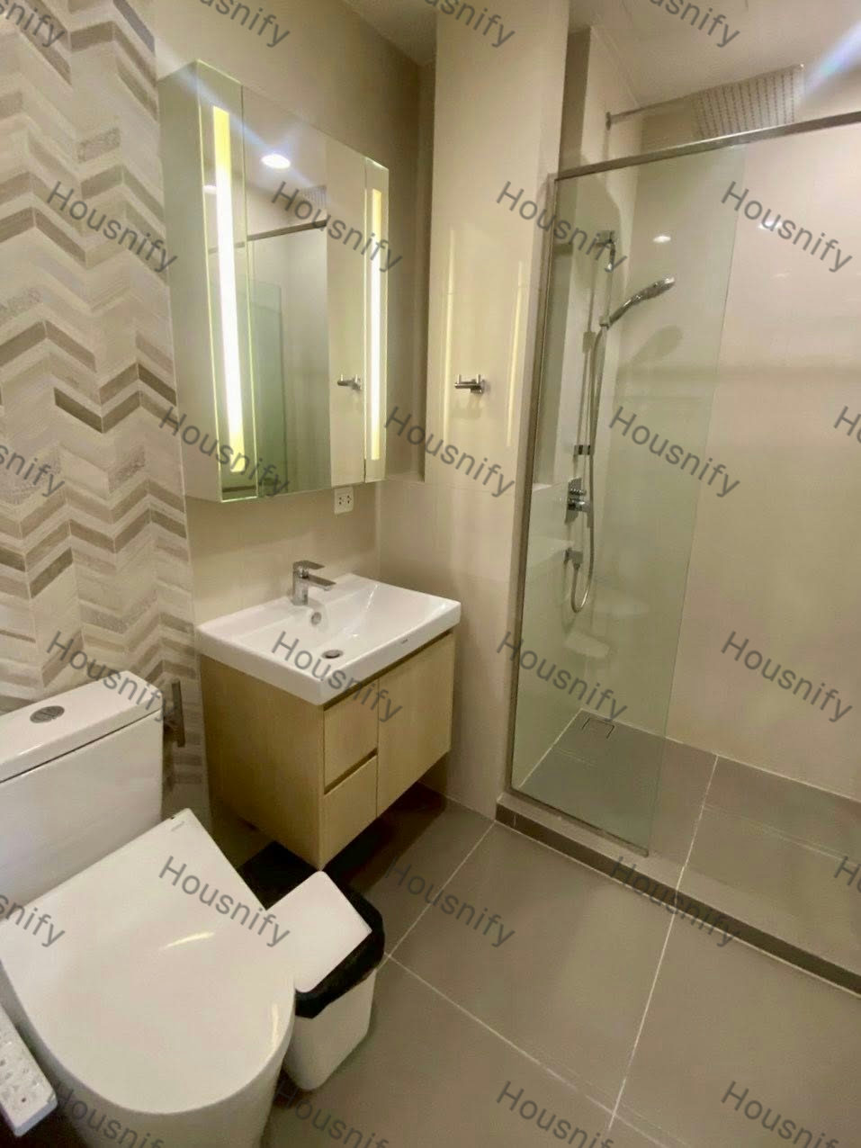 Oka HAUS Sukhumvit 36 | 1 Bedroom | High Floor | North Facing | Fully Furnished | Rent 24,500 THB - Image 1