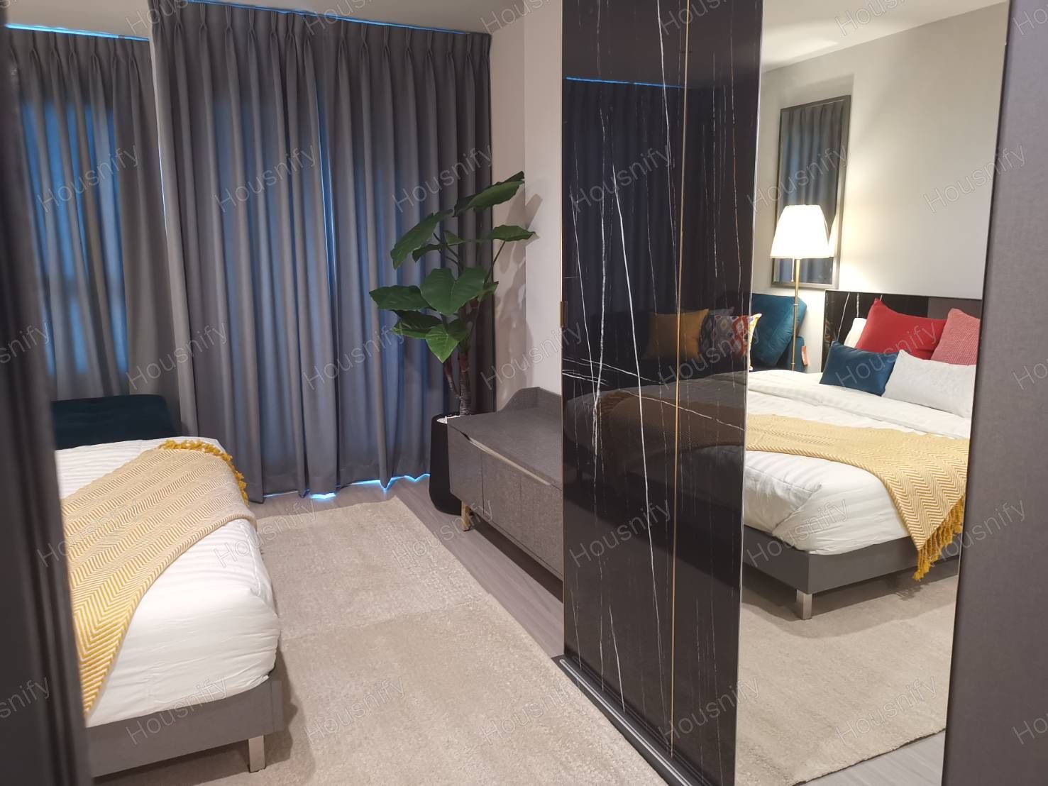 Life Ladprao | Modern High-Rise Condo | Fully Furnished | Next to BTS Ha Yaek Lat Phrao & MRT Phahon Yothin | Ready to Move In | Unit 992/704 - Thumbnail 6