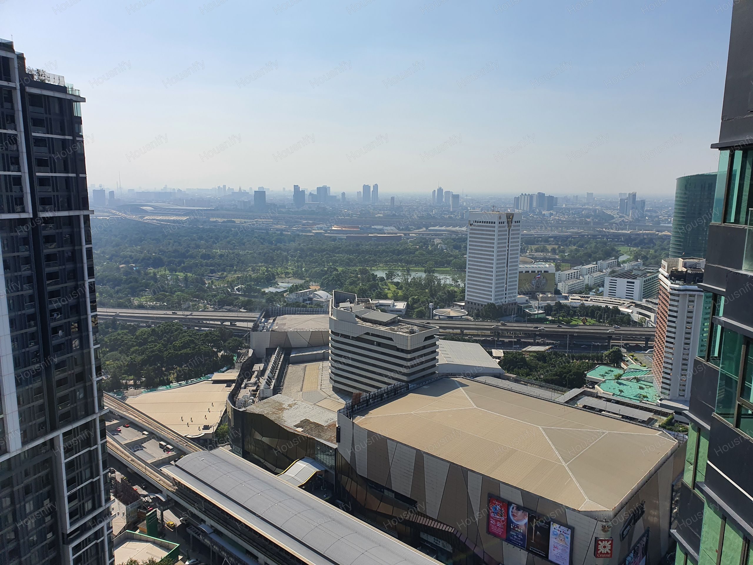 Life Ladprao | Modern High-Rise Condo | Fully Furnished | Next to BTS Ha Yaek Lat Phrao & MRT Phahon Yothin | Ready to Move In | Unit 992/704 - Thumbnail 8