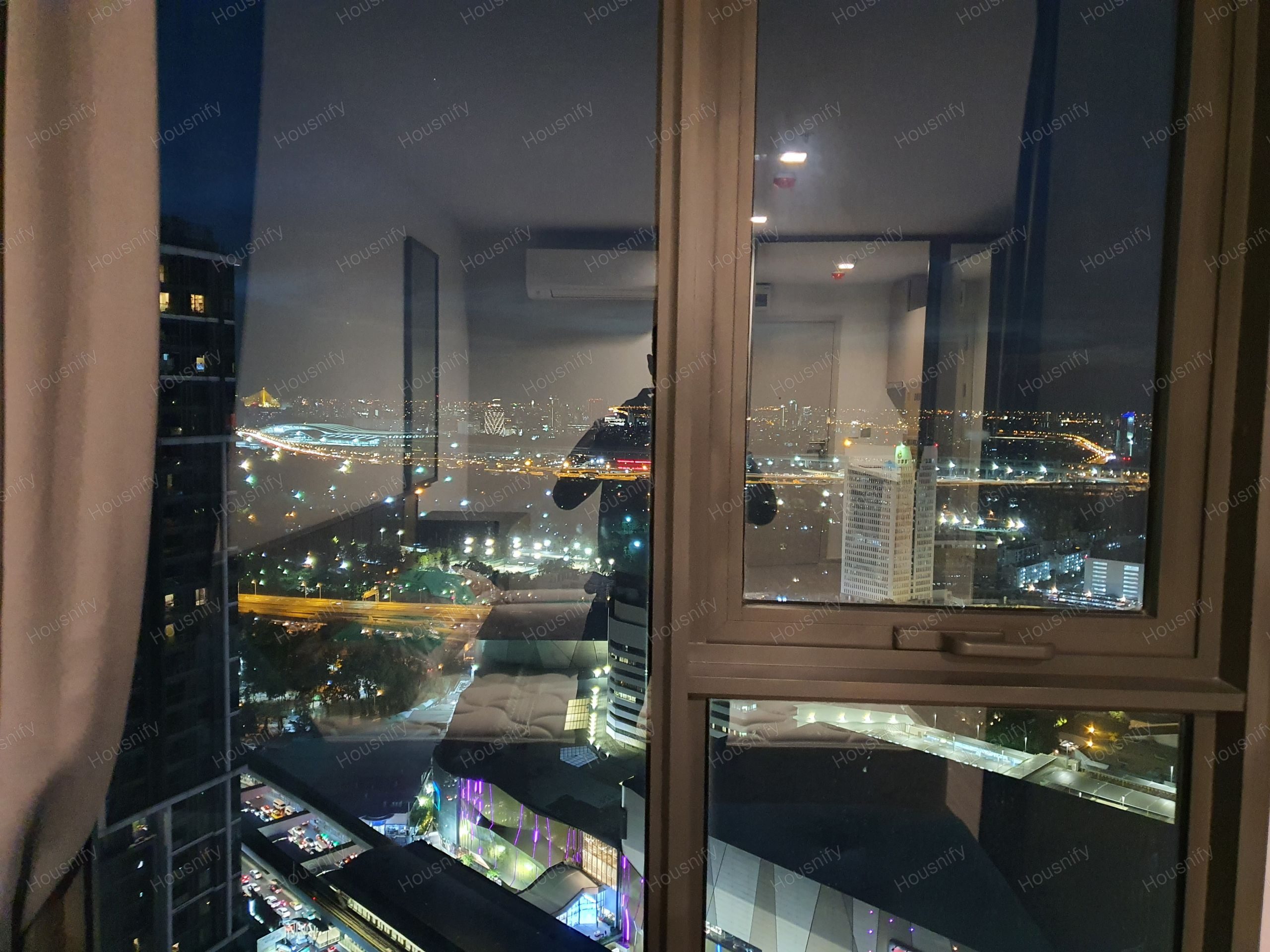 Life Ladprao | Modern High-Rise Condo | Fully Furnished | Next to BTS Ha Yaek Lat Phrao & MRT Phahon Yothin | Ready to Move In | Unit 992/704 - Thumbnail 13