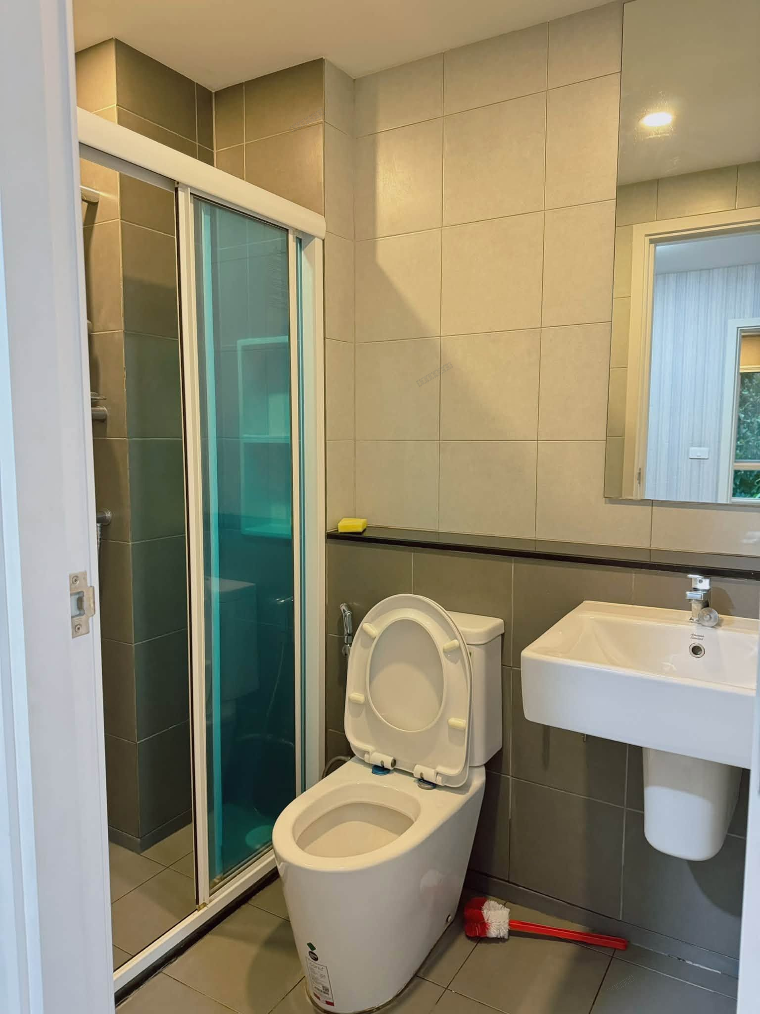 Condo 2 bed 1bath