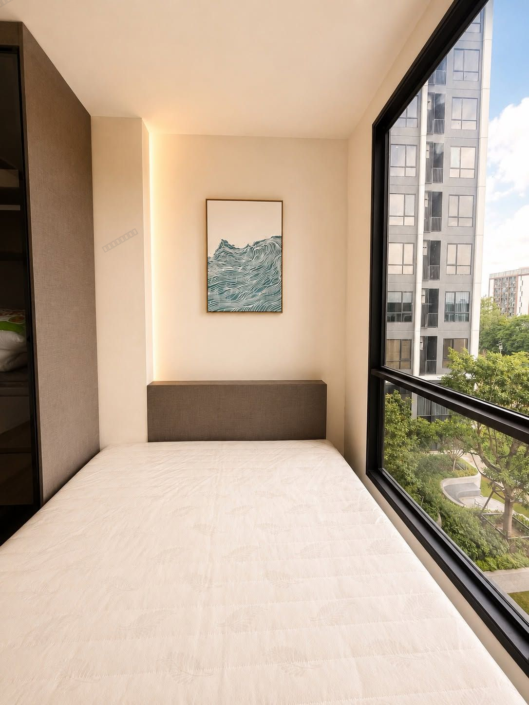 Condo 1 bed 1bath - Thumbnail 2