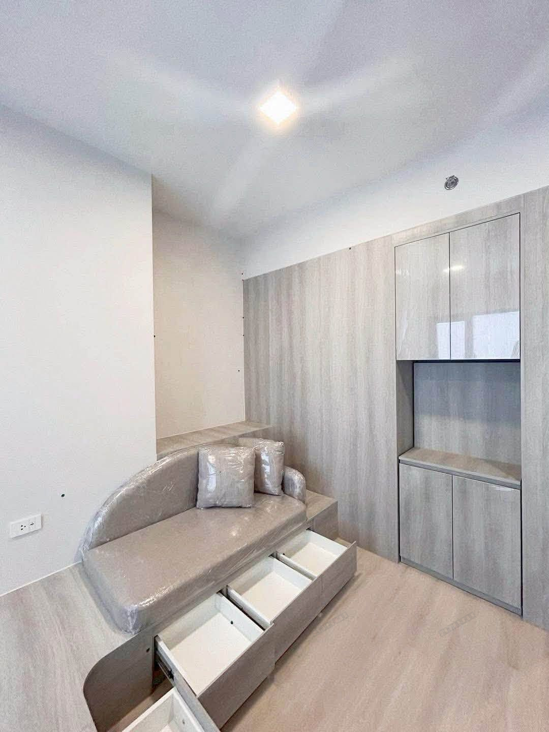 Condo 1bed 1bath - Thumbnail 4