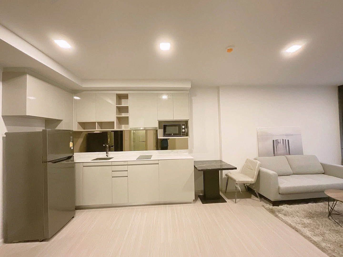 Premium Low-Rise Condo - Thumbnail 3