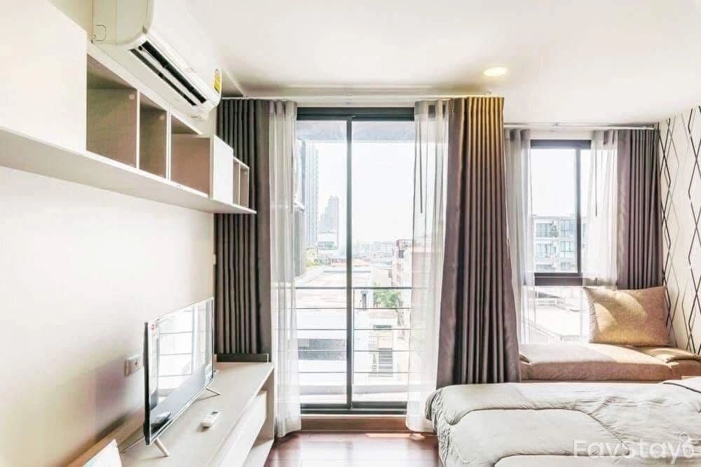 เช่าคอนโด1 BedroomBangkok Feliz Sathorn - Taksin