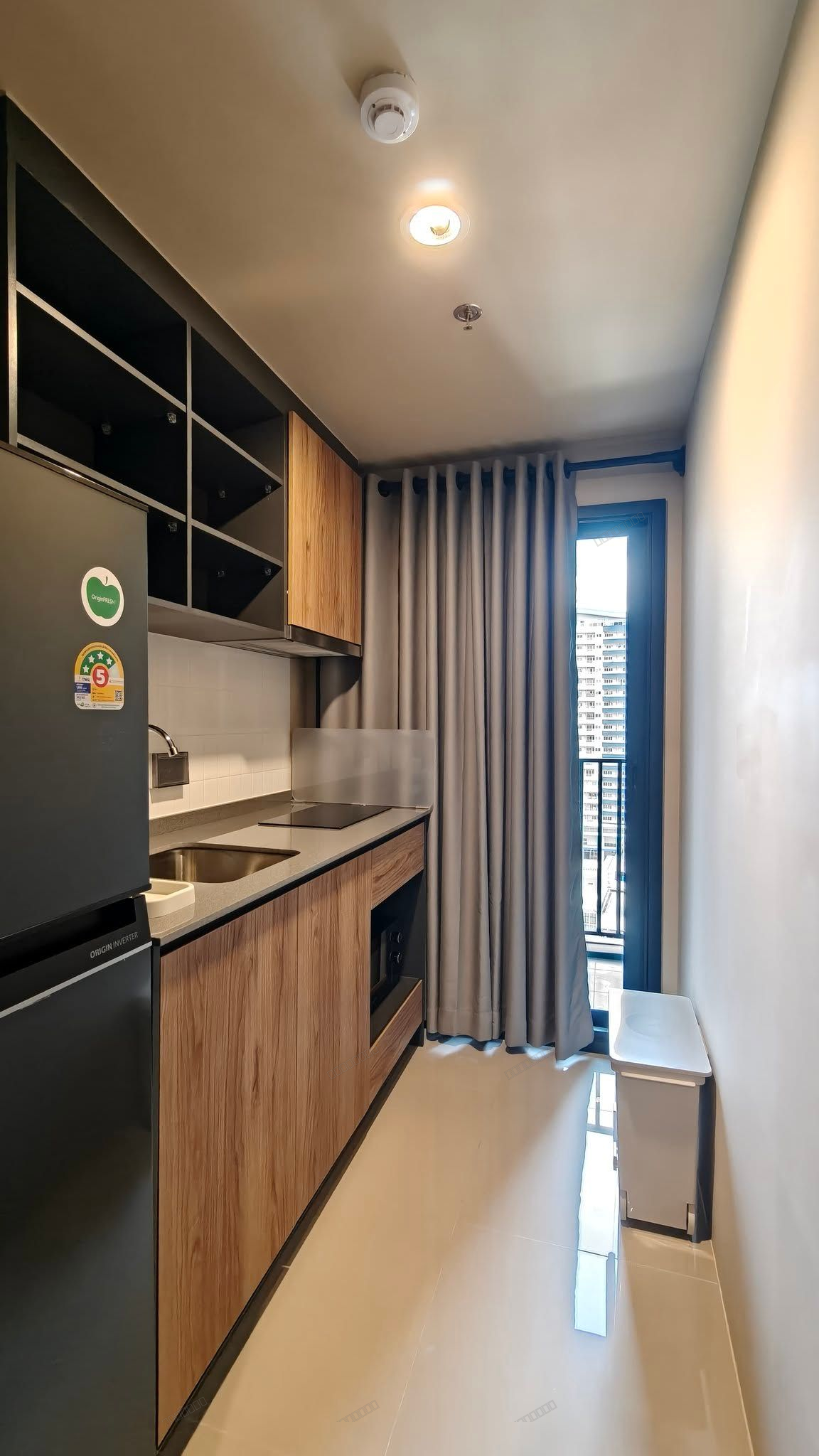 Condo 1bed 1bath - Thumbnail 2