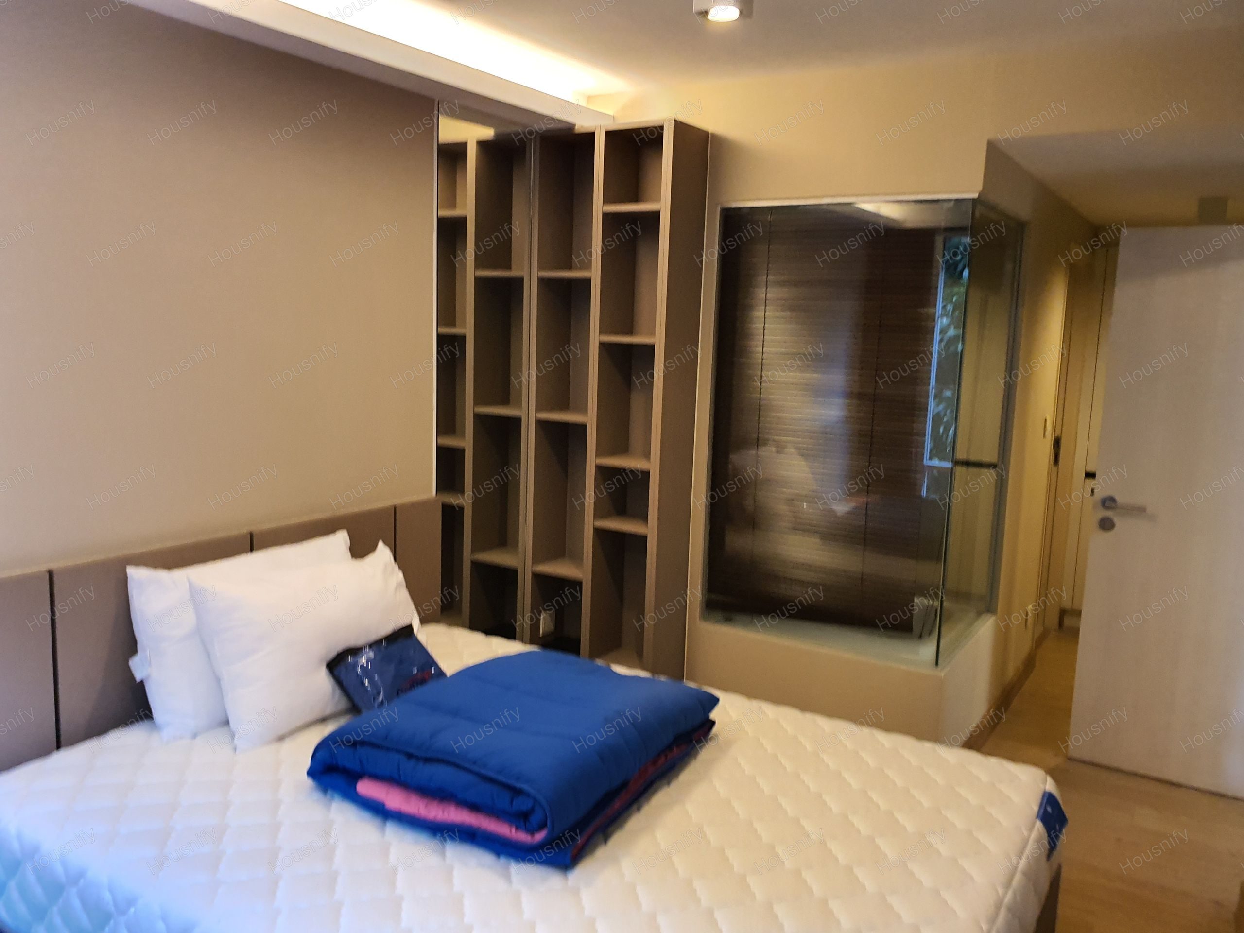 Maestro Sukhumvit 39 | Luxury Low-Rise Condo | Fully Furnished | Near BTS Phrom Phong | Quiet Residential Area | Ready to Move In | Unit 96/17 - Thumbnail 3