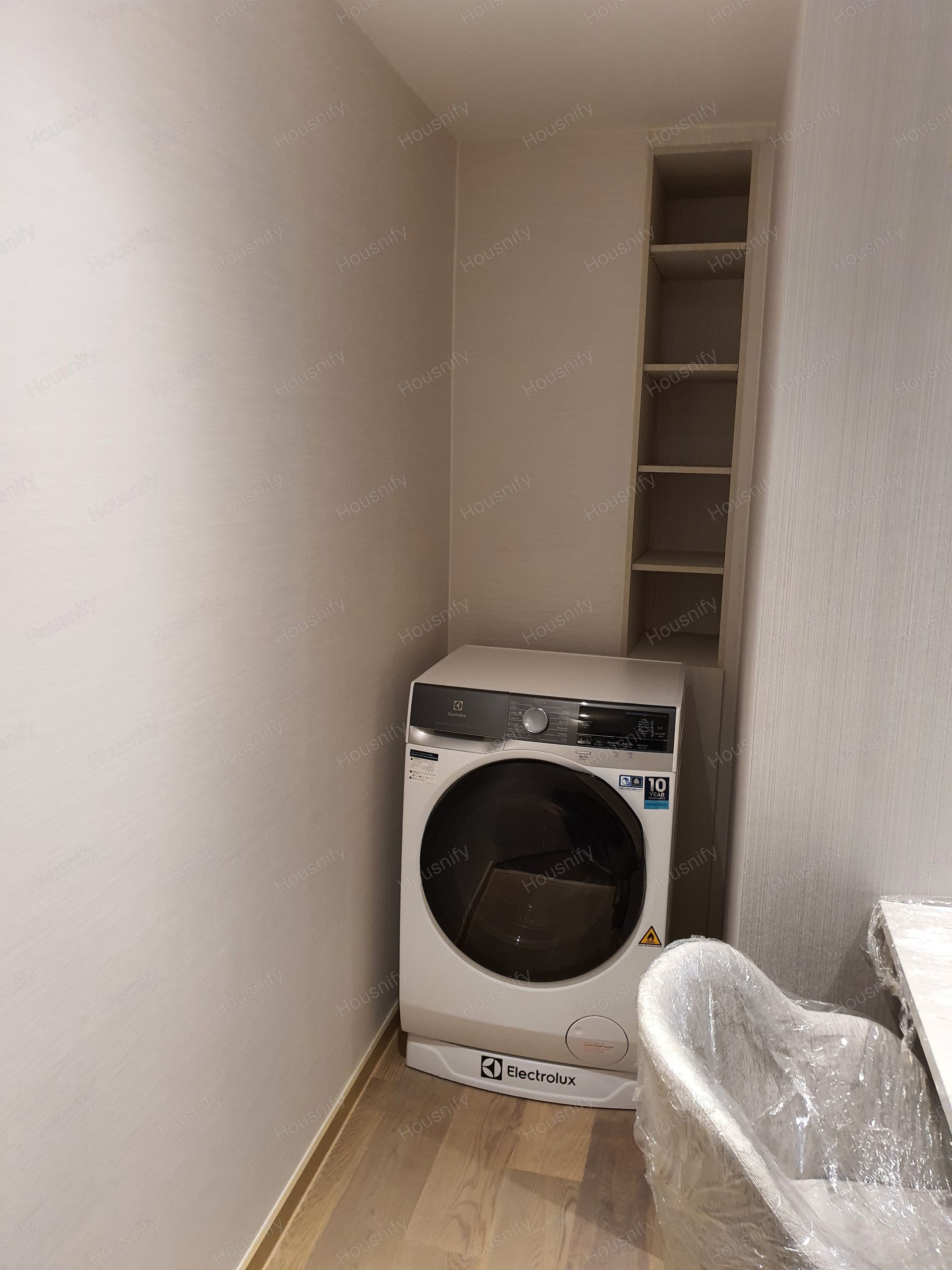 Renetsu Thonglor 5 | 1 Bedroom | 1 Bathroom | 31.34 SQ.M. | Japanese Style Condo | Fully Furnished | Near BTS Thong Lo - Thumbnail 7