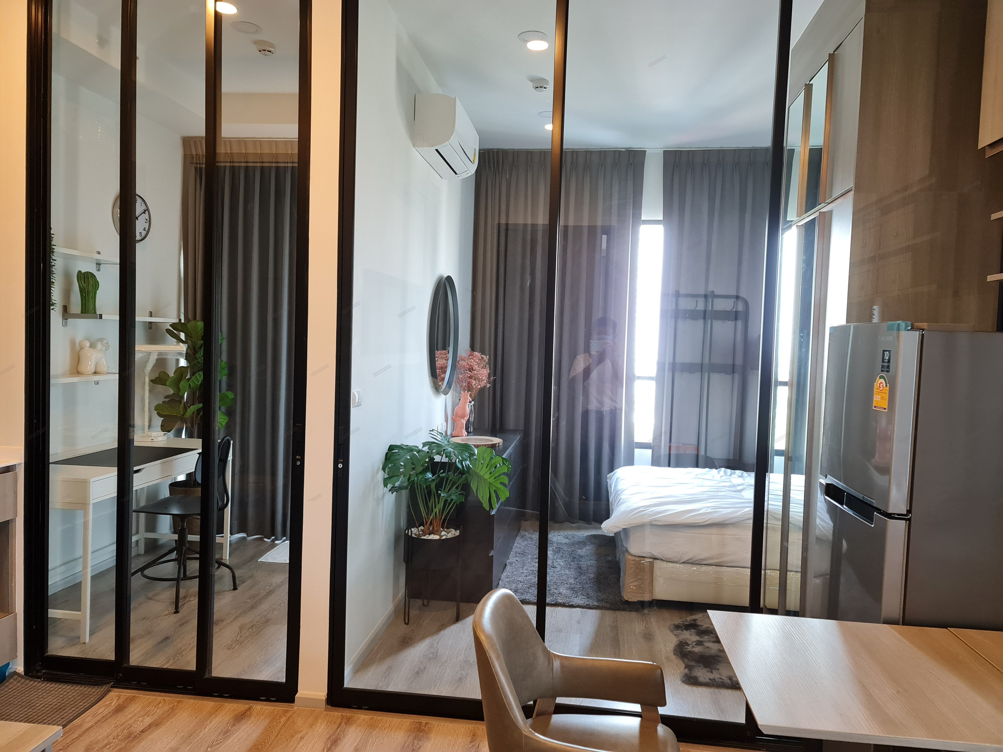 KnightsBridge Prime Ratchayothin | Luxury High-Rise Condo | Fully Furnished | Near BTS Phahon Yothin 24 | Close to Major Ratchayothin & SCB Park | Ready to Move In | Unit 1755/88 - Thumbnail 3