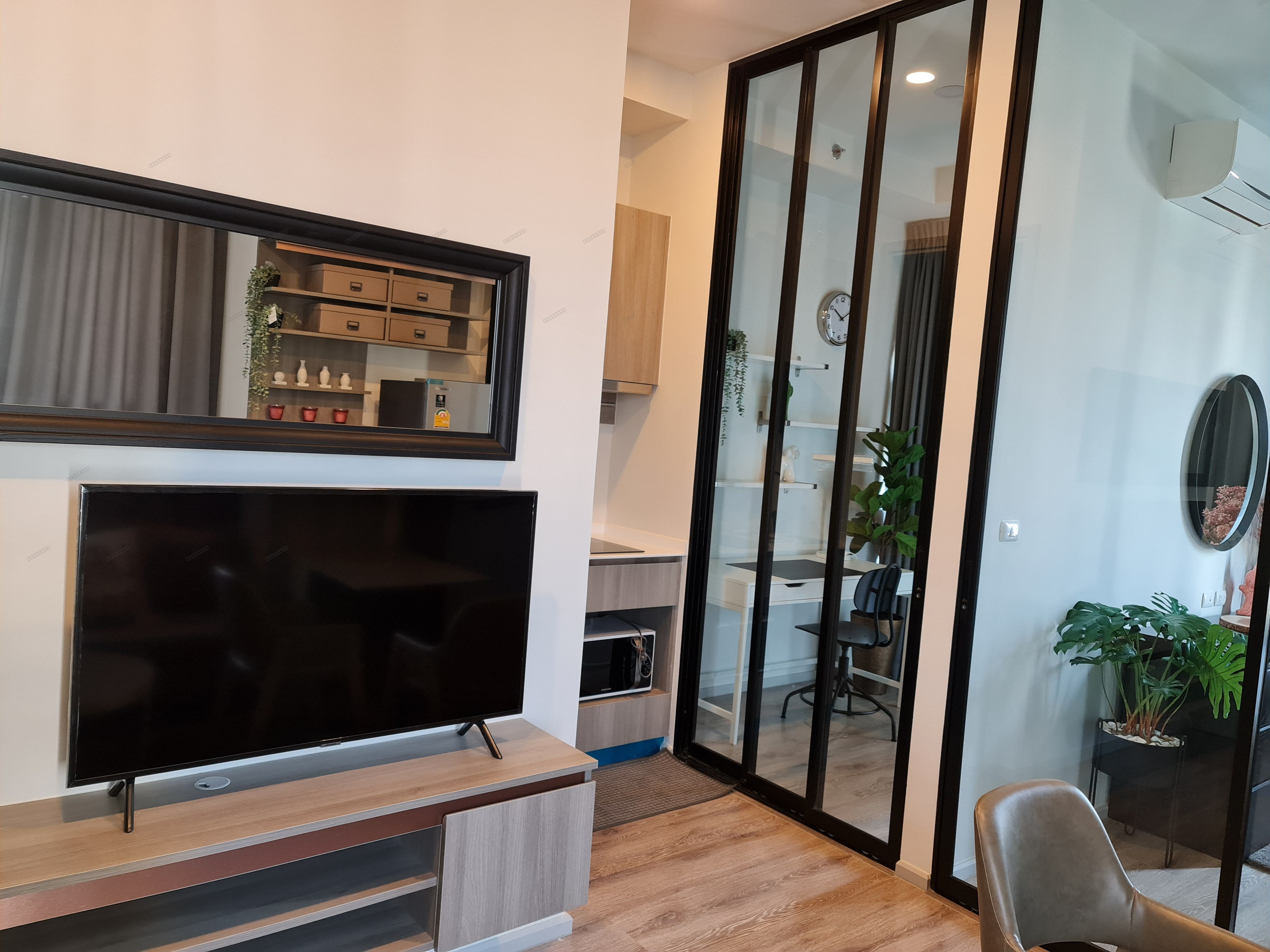 KnightsBridge Prime Ratchayothin | Luxury High-Rise Condo | Fully Furnished | Near BTS Phahon Yothin 24 | Close to Major Ratchayothin & SCB Park | Ready to Move In | Unit 1755/88 - Thumbnail 7
