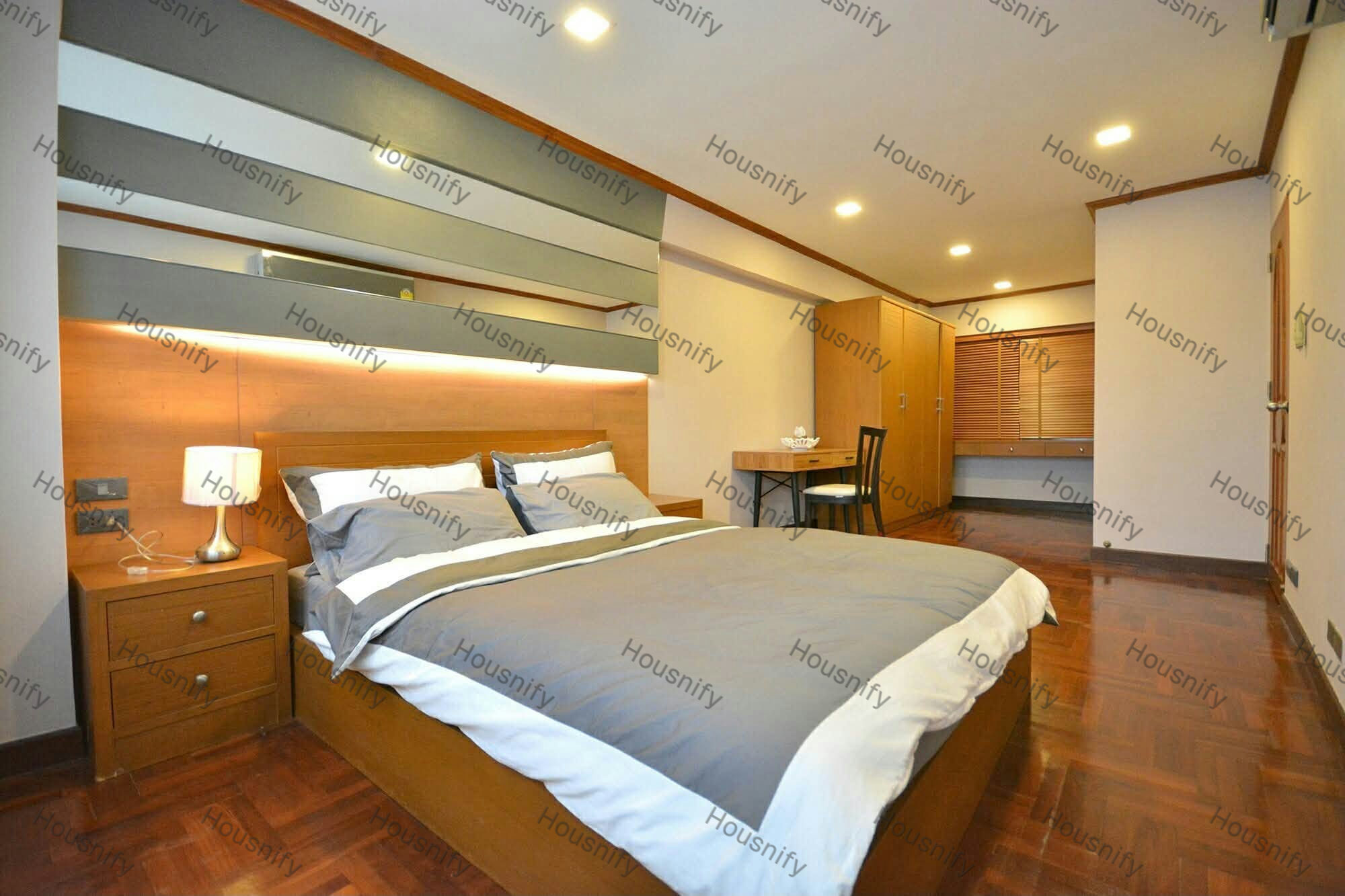 Thonglor Tower | 1 Bed 1 Bath | 50 SQ.M | Prime Thonglor Location | Ready to Move In | 15,000 THB/Month - Thumbnail 2