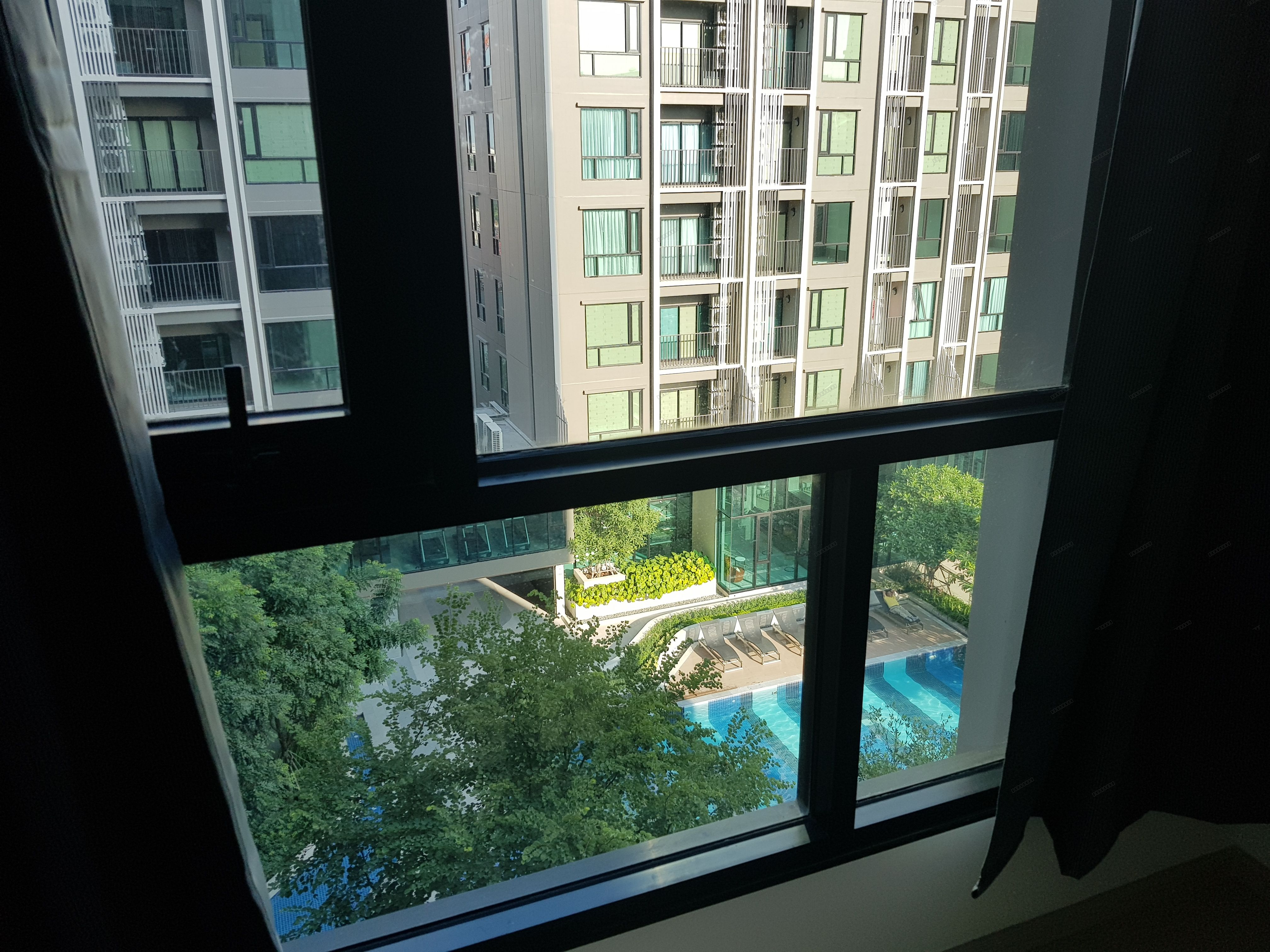 KnightsBridge Phaholyothin Interchange | Modern High-Rise Condo | Fully Furnished | Near BTS Wat Phra Sri Mahathat | Close to Central Ramindra & Government Complex | Ready to Move In | Unit 233/496