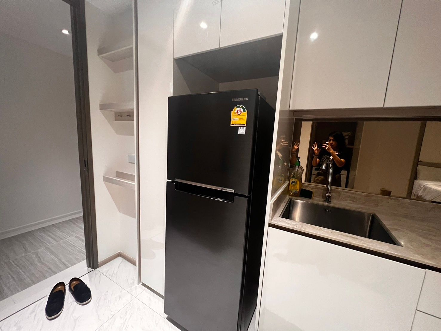 FYNN Asoke | Luxury Low-Rise Condo | Fully Furnished | Near BTS Asok & MRT Sukhumvit | Prime CBD Location | Ready to Move In | Unit 28/164 - Thumbnail 7
