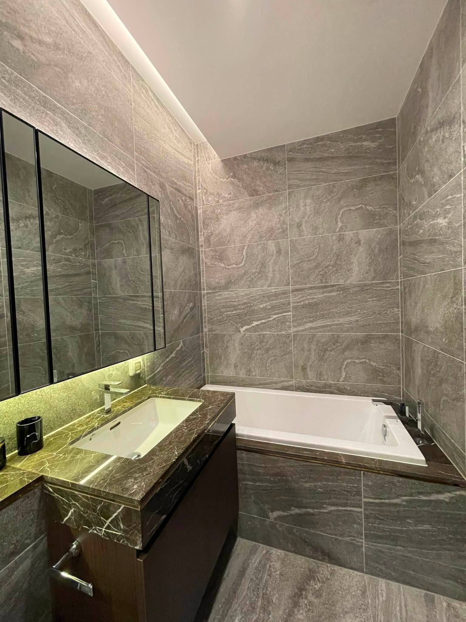 The ESSE Sukhumvit 36 | 1 Bed 38.5 Sq.m. | High Floor | Next to BTS Thong Lo | THB 42,000/Month - Thumbnail 4
