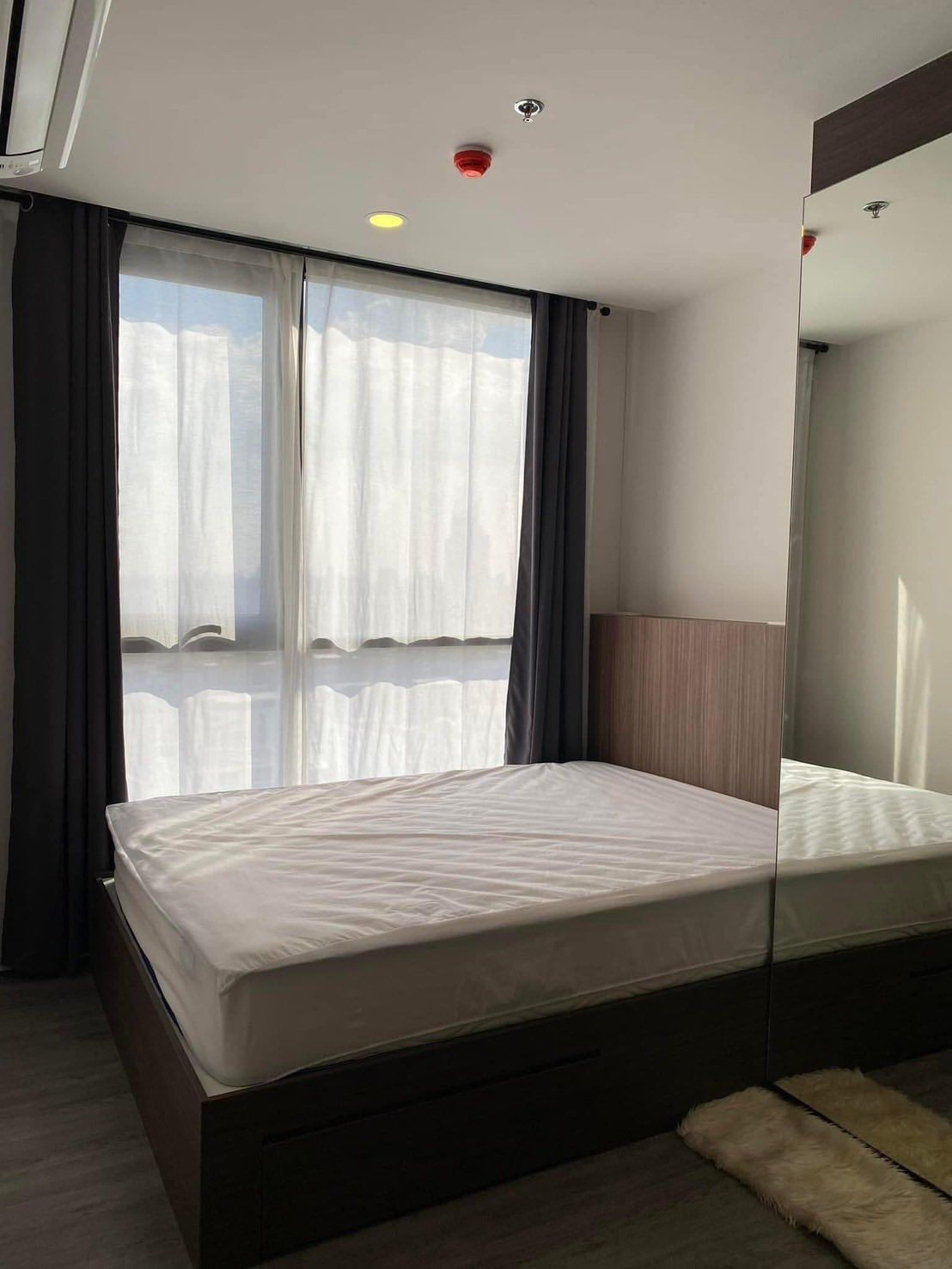Condo 1bed 1bath - Thumbnail 2