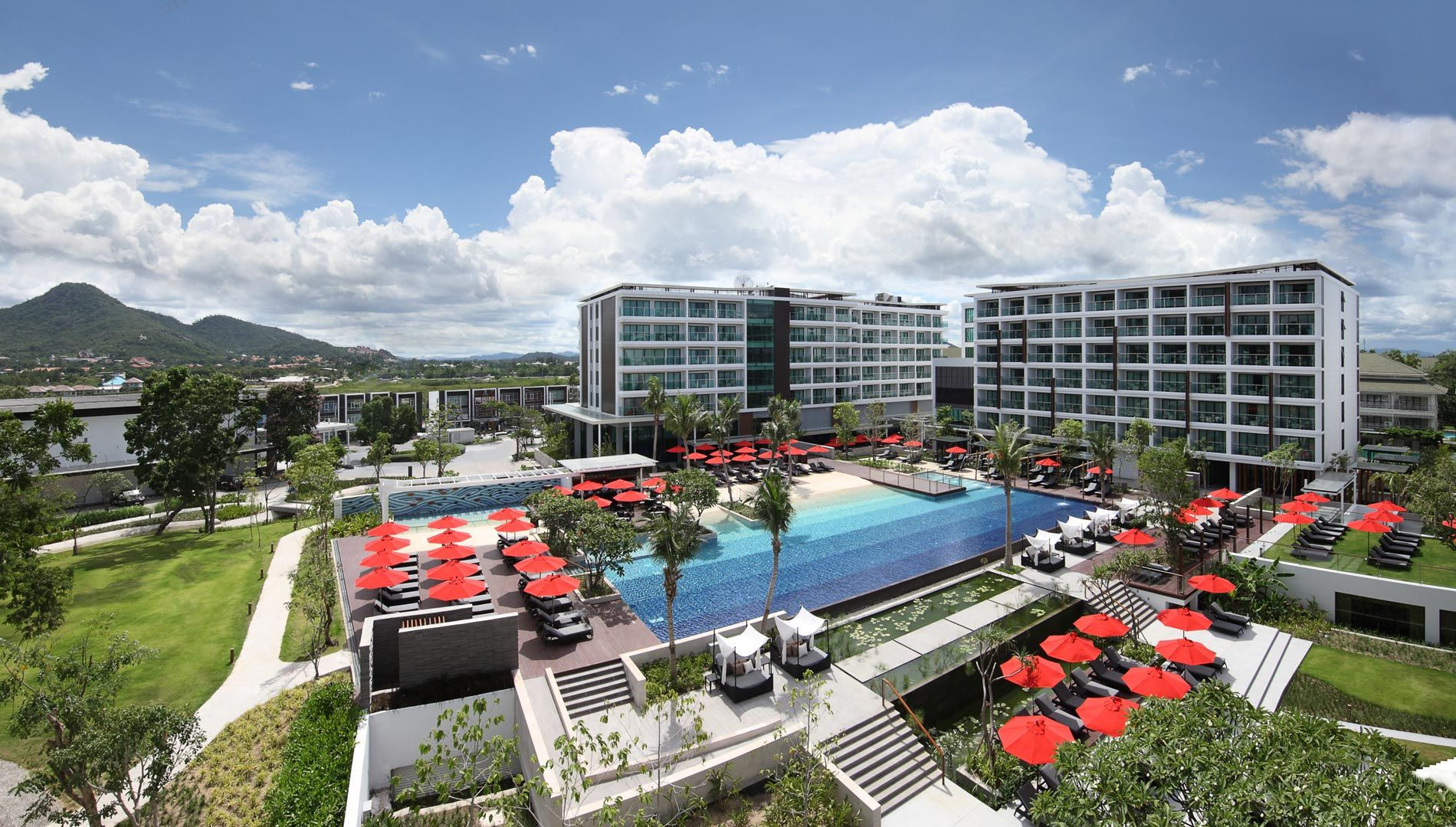 Amari Residences Hua Hin  For Rent Luxury Beachfront Condo - Thumbnail 10