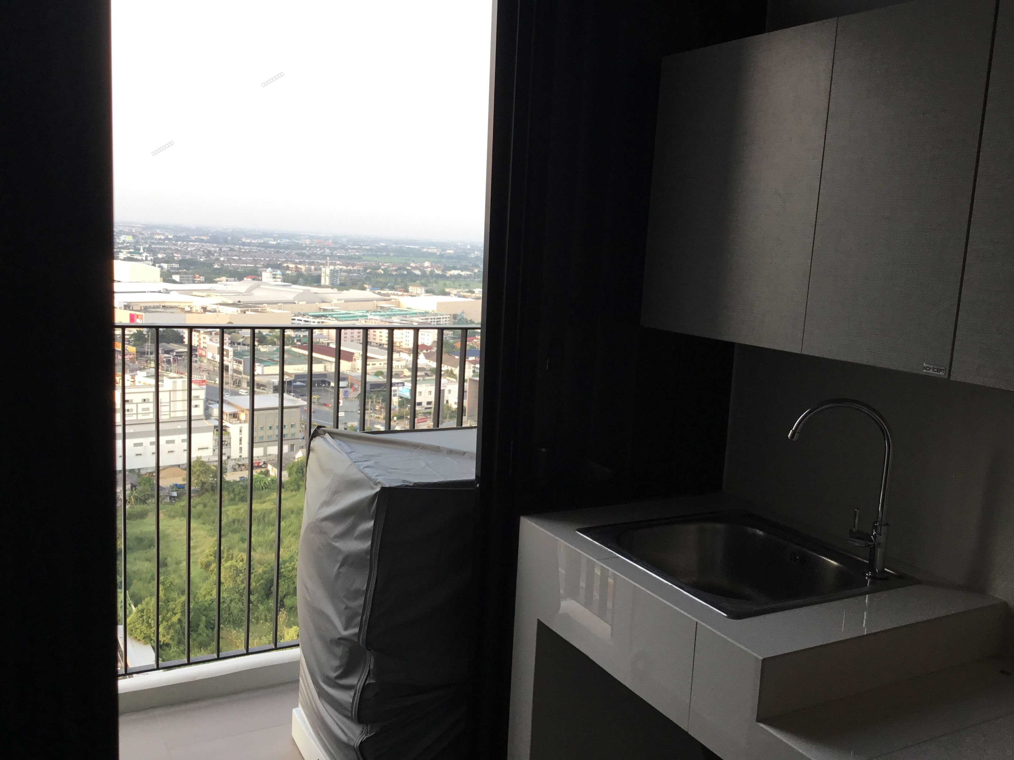 Blossom Condo @ Fashion Altitude | Fully Furnished | Near Fashion Island & MRT Pink Line - Thumbnail 2