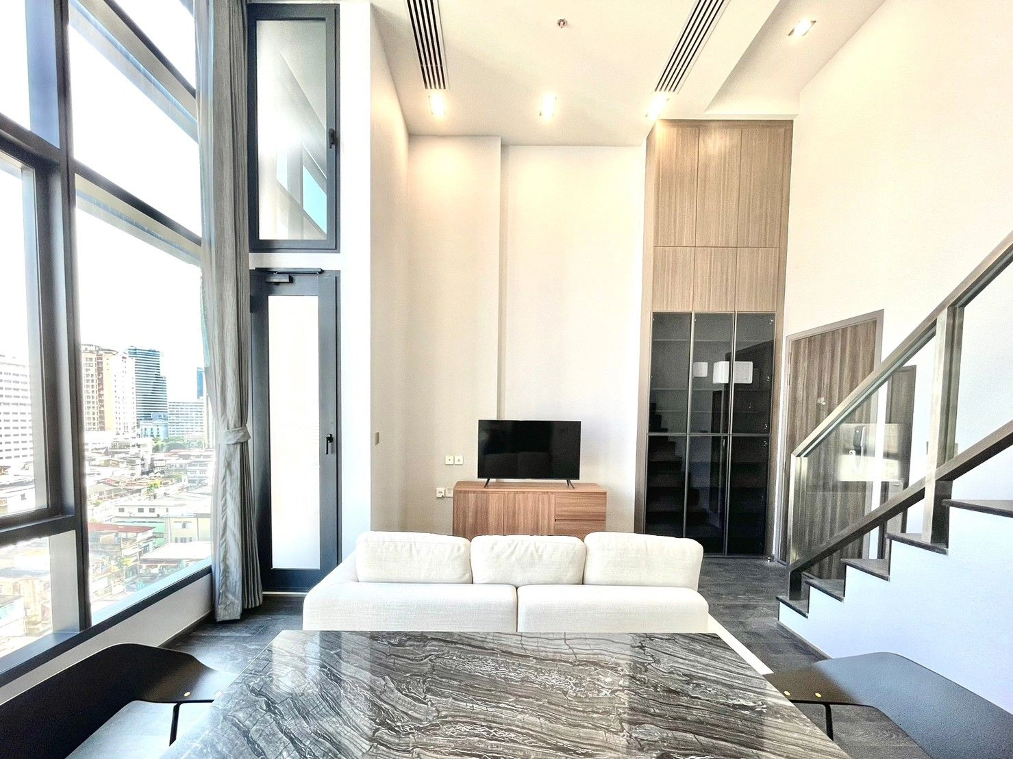 เช่าคอนโด1 Bedroom Loft / DuplexConner Ratchathewi - Thumbnail 8