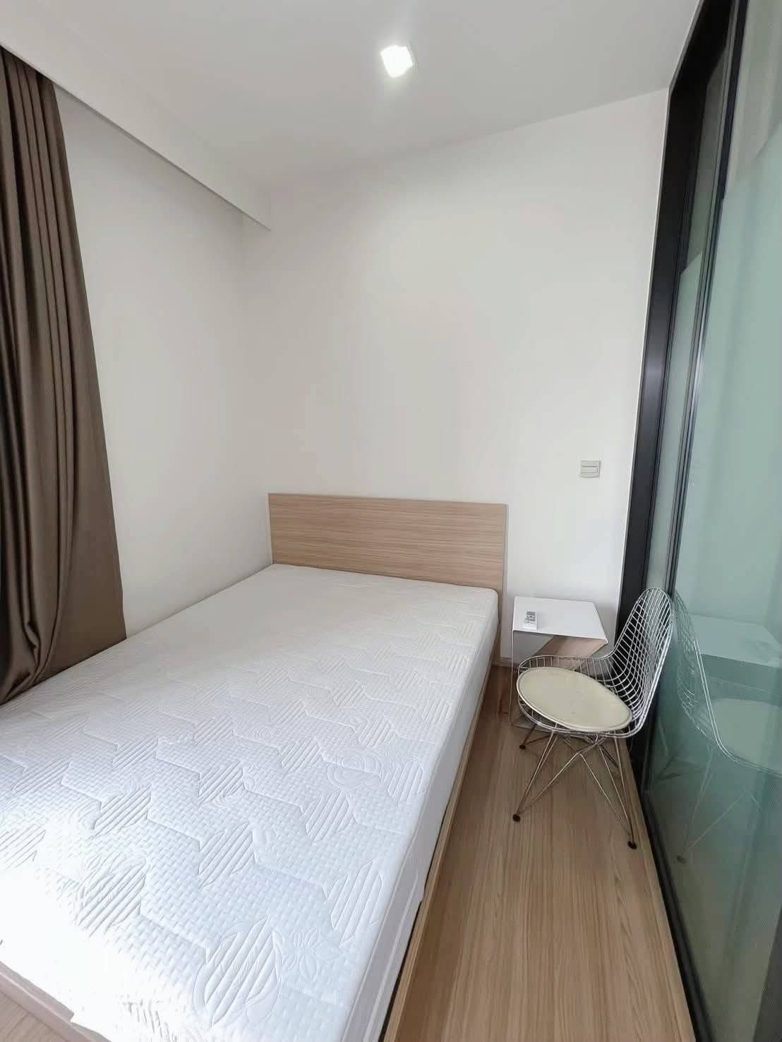 Condo 1bed 1bath - Thumbnail 2