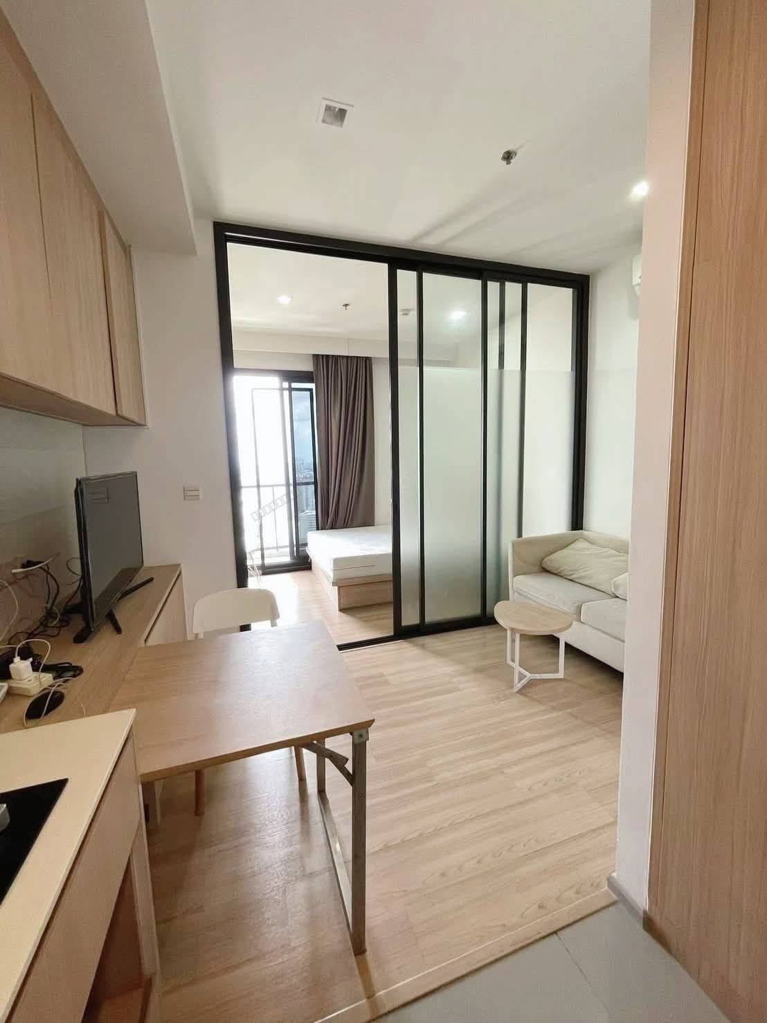 Condo 1bed 1bath - Thumbnail 5