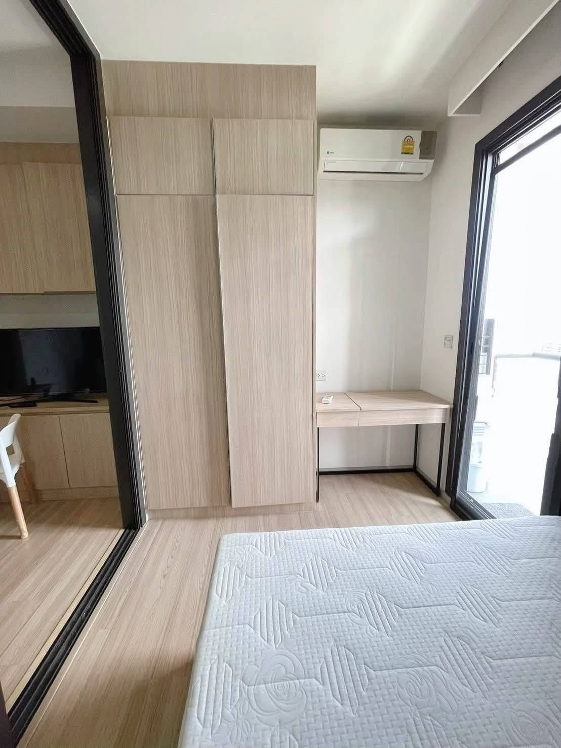 Condo 1bed 1bath - Thumbnail 6