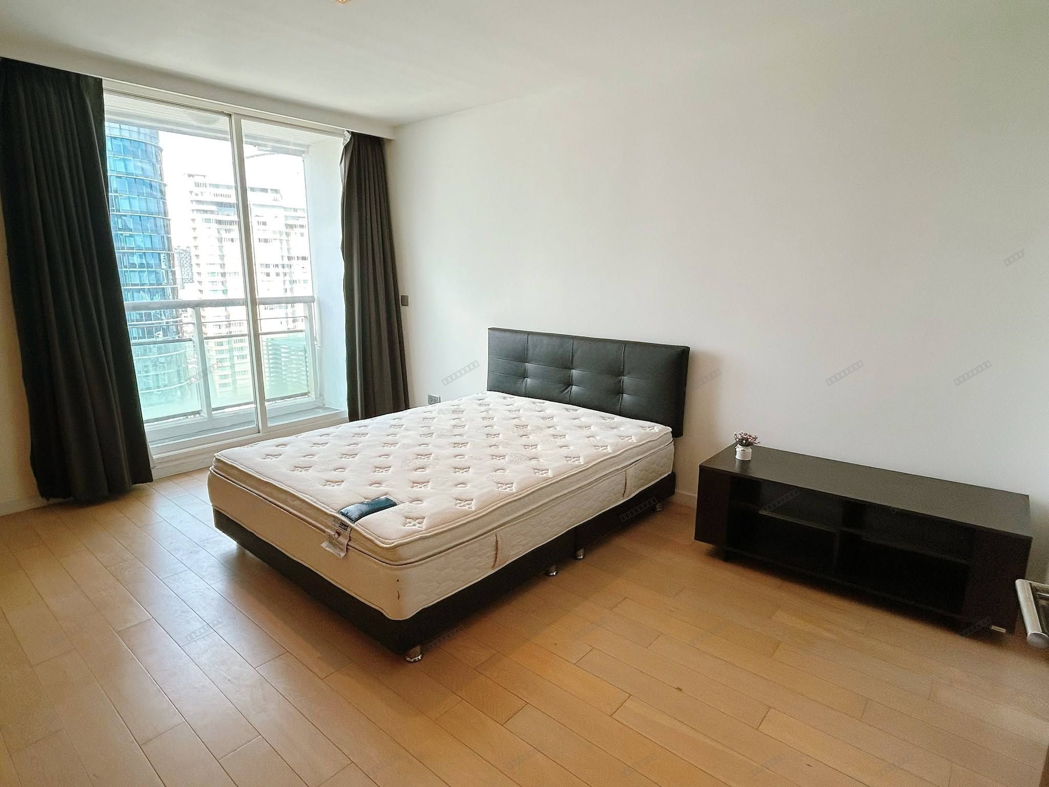 Eight Thonglor Residences | Luxury Residence