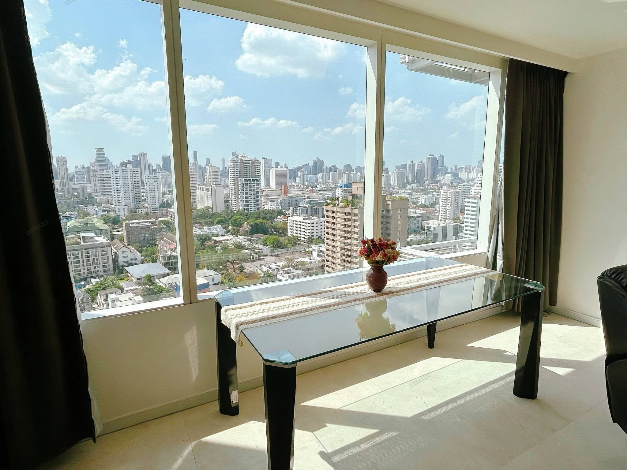 Eight Thonglor Residences | Luxury Residence - Thumbnail 6