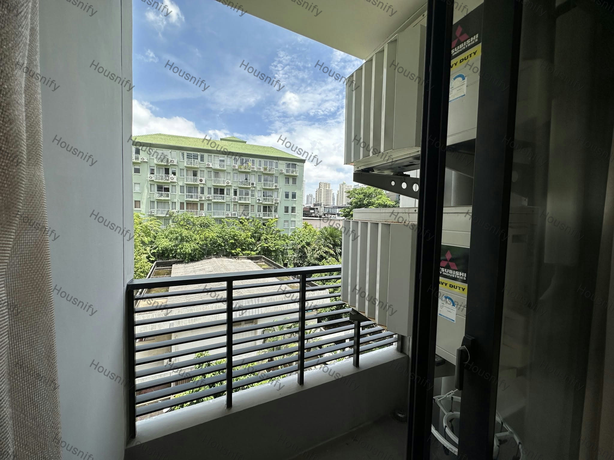 Runesu Thonglor 5 | Spacious 1BR | 37.5 SQ.M | Prime Thonglor Location | 32,000 THB/Month - Thumbnail 11