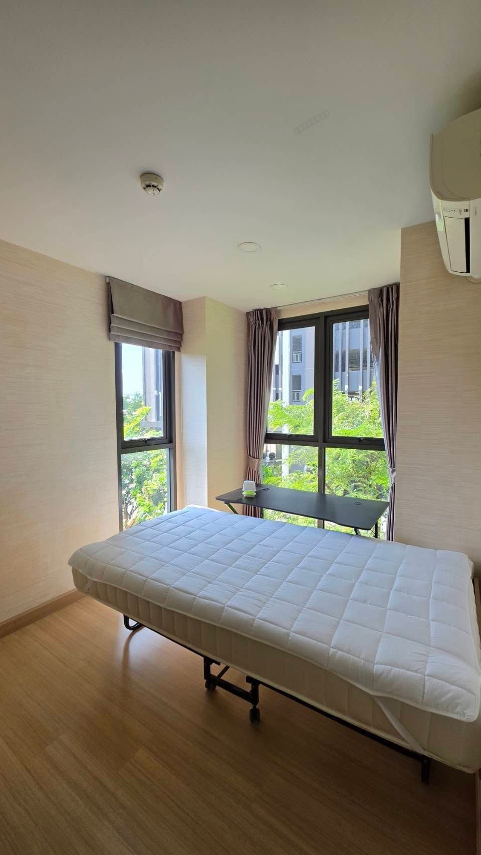 Condo 2bed 1bath - Thumbnail 5