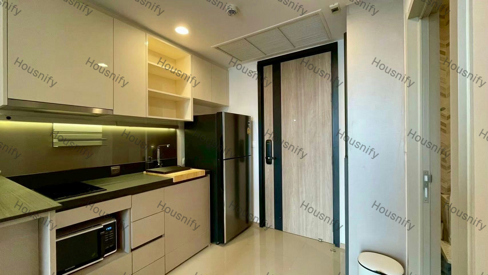 Oka HAUS Sukhumvit 36 | 1 Bedroom | High Floor | North Facing | Fully Furnished | Rent 24,500 THB - Thumbnail 2