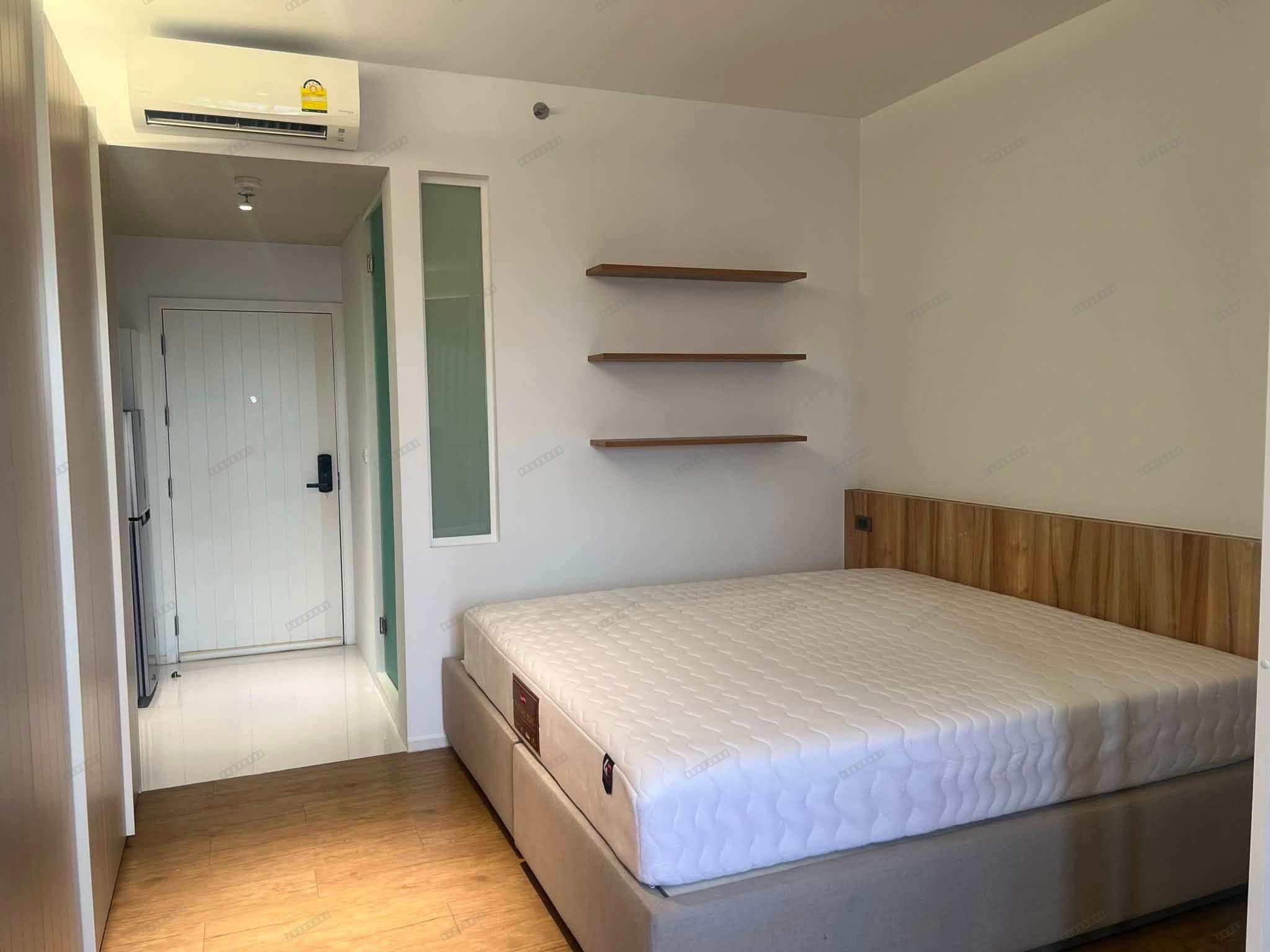 Triple Y Residence | 1 Bedroom | 33 SQ.M. | 32nd Floor | Chulalongkorn University View | Near MRT Sam Yan - Thumbnail 2