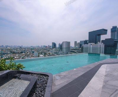 ไนท์บริดจ์ สเปซ พระราม 9 2
