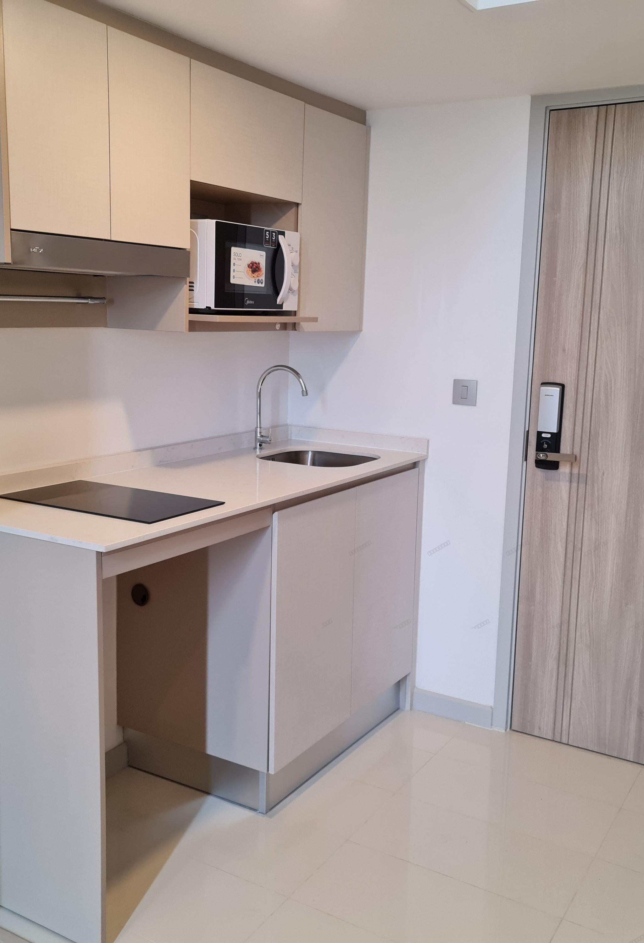 KnightsBridge Prime Sathorn | Luxury High-Rise Condo | Fully Furnished | Near BTS Chong Nonsi | Prime Sathorn CBD | Ready to Move In | Unit 599/332 - Thumbnail 3