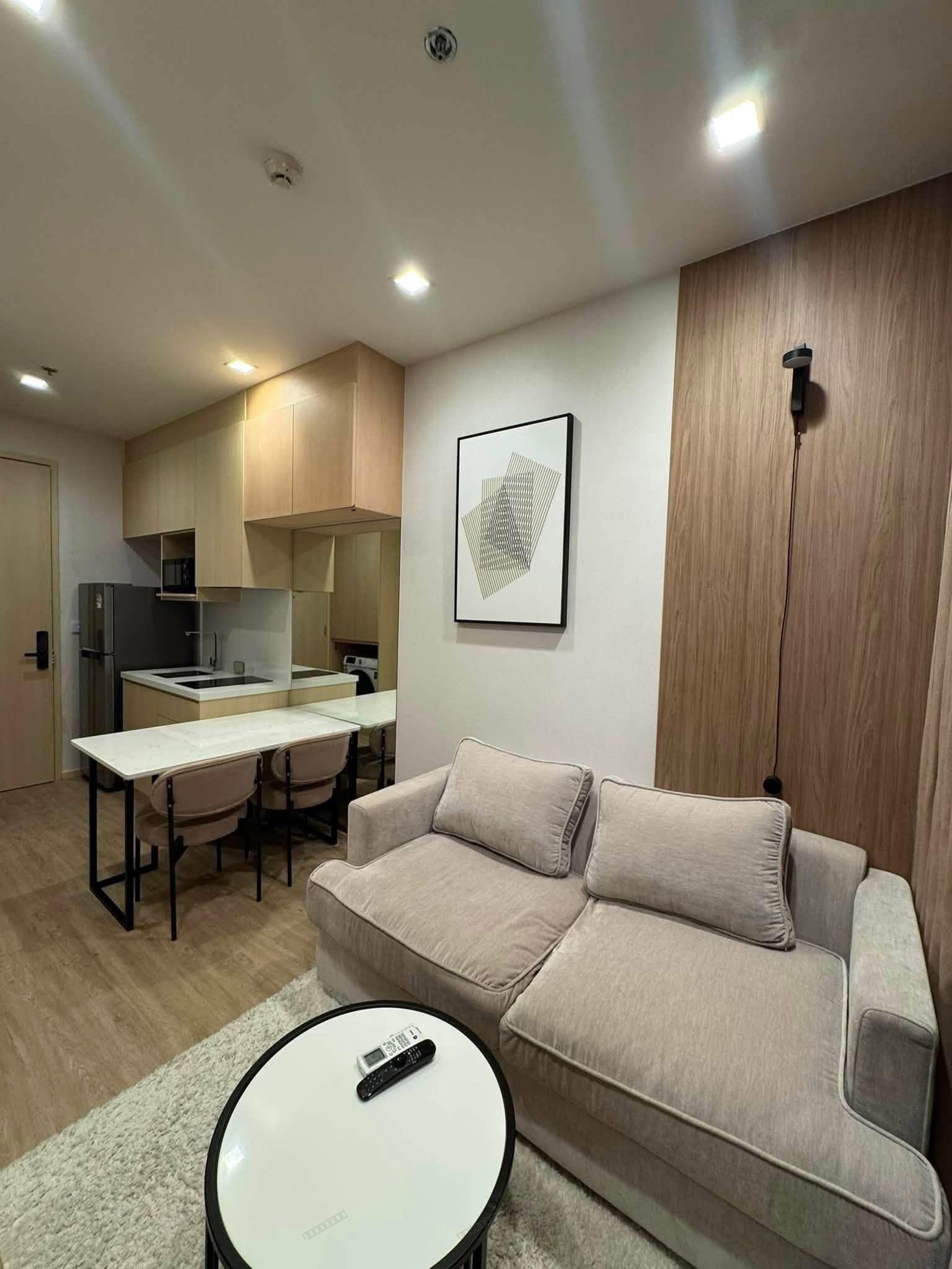 Sukhumvit 39 | 1 Bed on High Floor | 450m to BTS Phrom Phong - Thumbnail 11