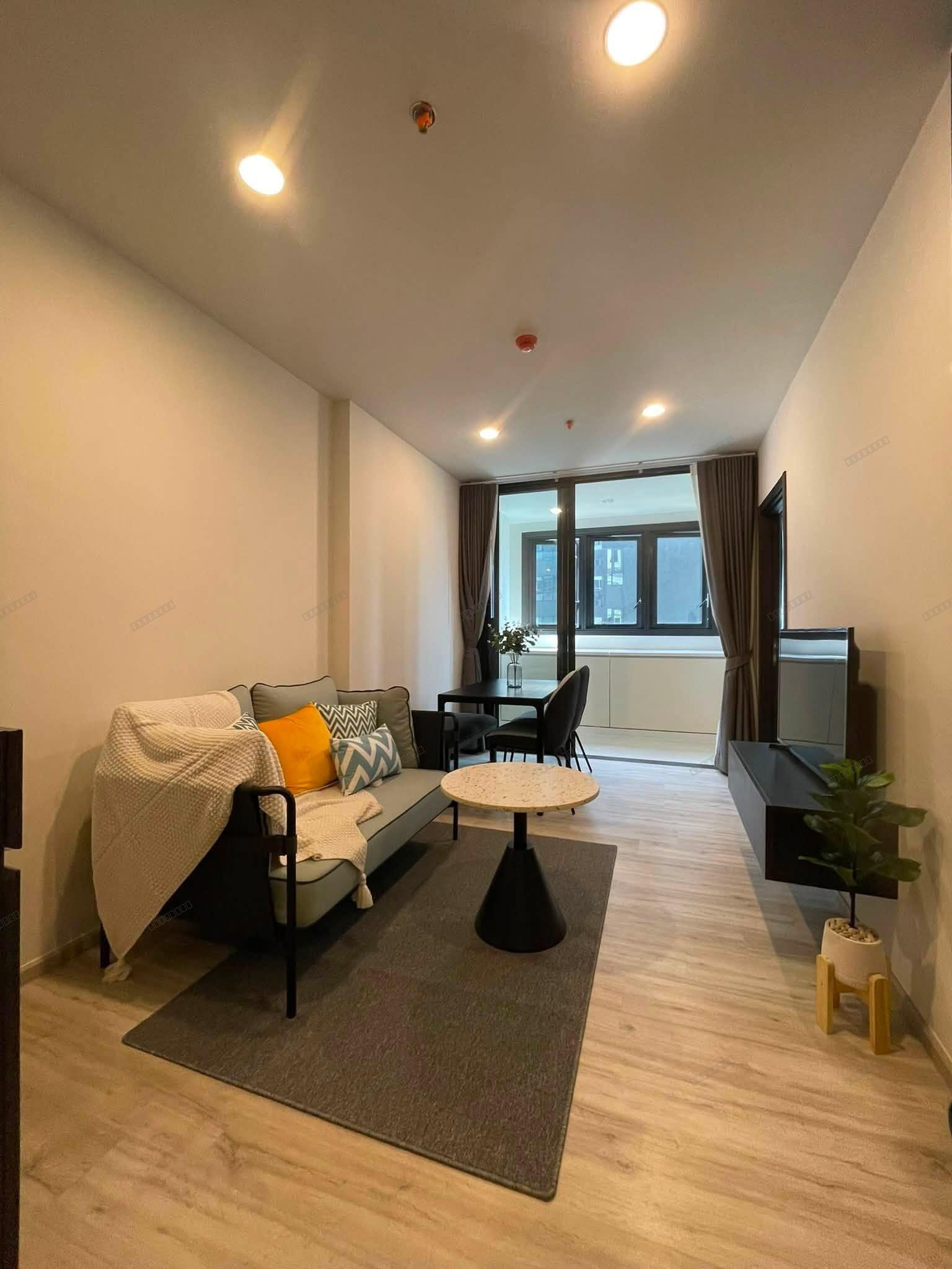 XT Huaikhwang | 35 Sq.m. | Tower A | Fully Furnished | Rent 20K | Sale 4.5 MB - Image 1