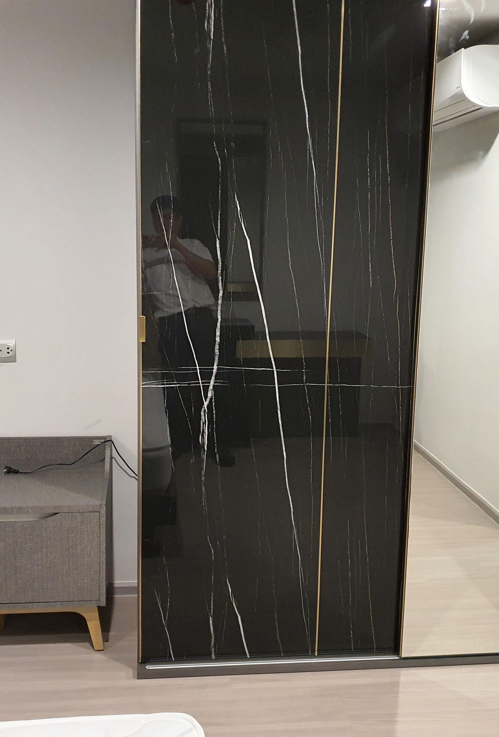 Life Ladprao | Modern High-Rise Condo | Fully Furnished | Next to BTS Ha Yaek Lat Phrao & MRT Phahon Yothin | Ready to Move In | Unit 992/704 - Image 1