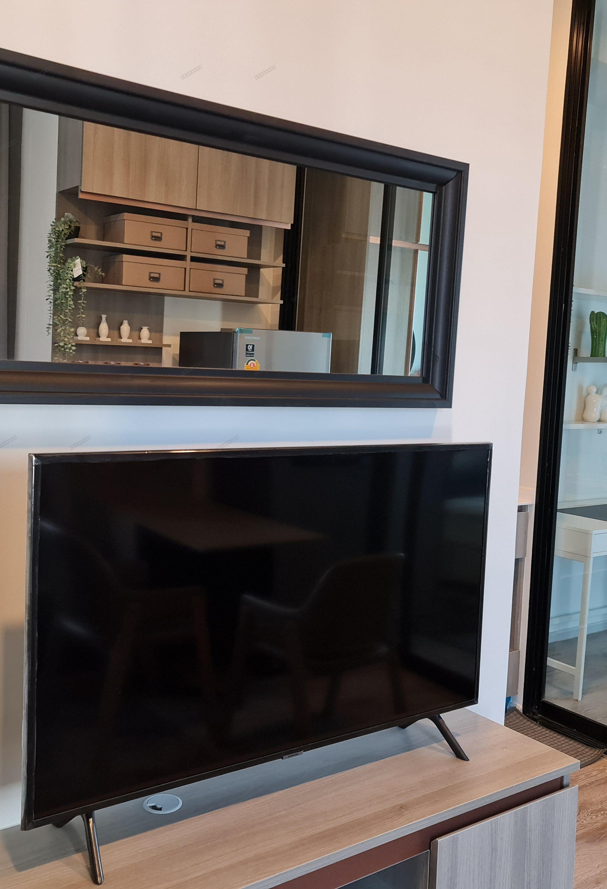 KnightsBridge Prime Ratchayothin | Luxury High-Rise Condo | Fully Furnished | Near BTS Phahon Yothin 24 | Close to Major Ratchayothin & SCB Park | Ready to Move In | Unit 1755/88 - Thumbnail 2