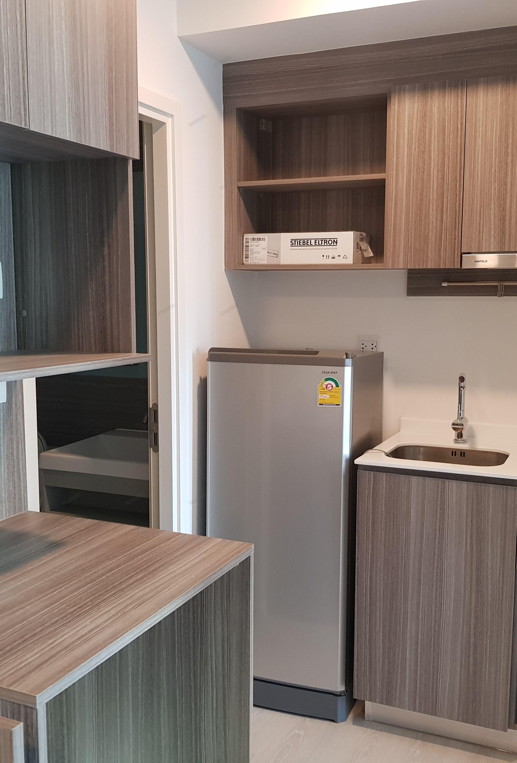KnightsBridge Phaholyothin Interchange | Modern High-Rise Condo | Fully Furnished | Near BTS Wat Phra Sri Mahathat | Close to Central Ramindra & Government Complex | Ready to Move In | Unit 233/496 - Thumbnail 3