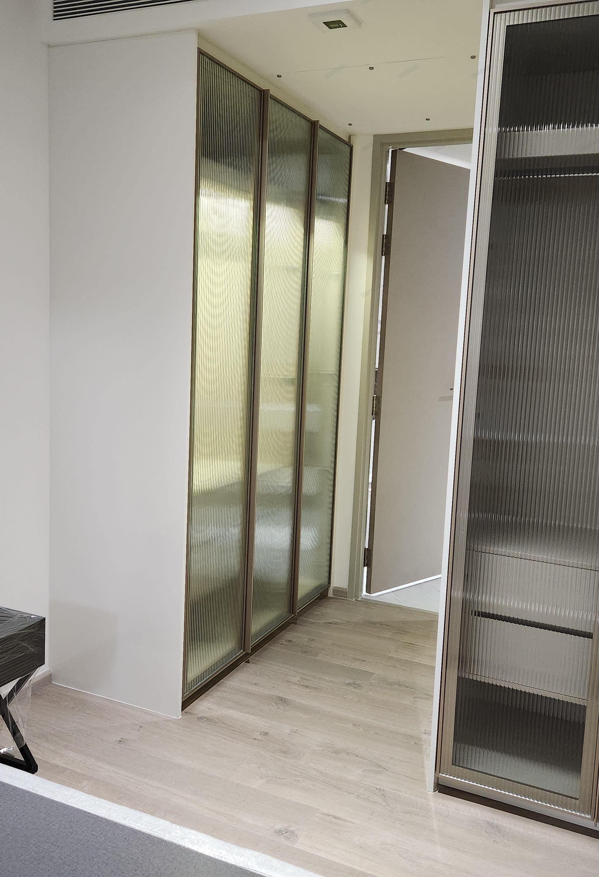 FYNN Asoke | Luxury Low-Rise Condo | Fully Furnished | Near BTS Asok & MRT Sukhumvit | Prime CBD Location | Ready to Move In | Unit 28/164 - Thumbnail 3