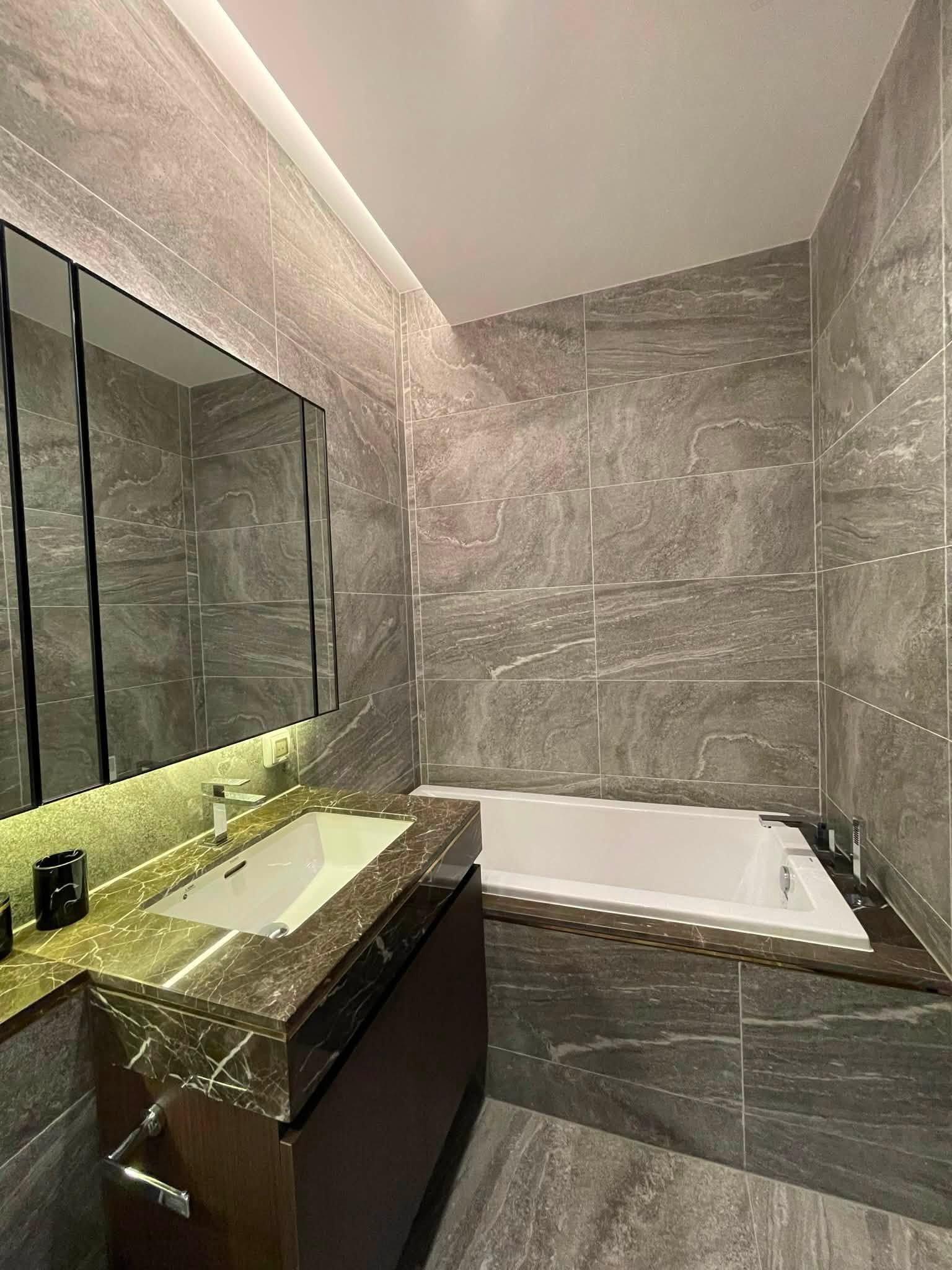 The ESSE Sukhumvit 36 | 1 Bed 38.5 Sq.m. | High Floor | Next to BTS Thong Lo | THB 42,000/Month - Thumbnail 4
