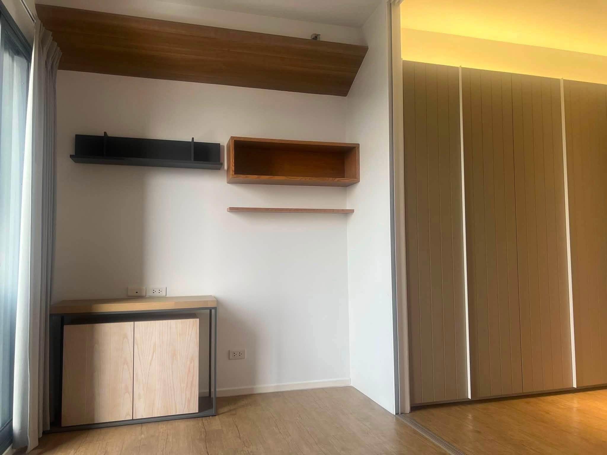 Triple Y Residence | 1 Bedroom | 33 SQ.M. | 32nd Floor | Chulalongkorn University View | Near MRT Sam Yan - Thumbnail 3